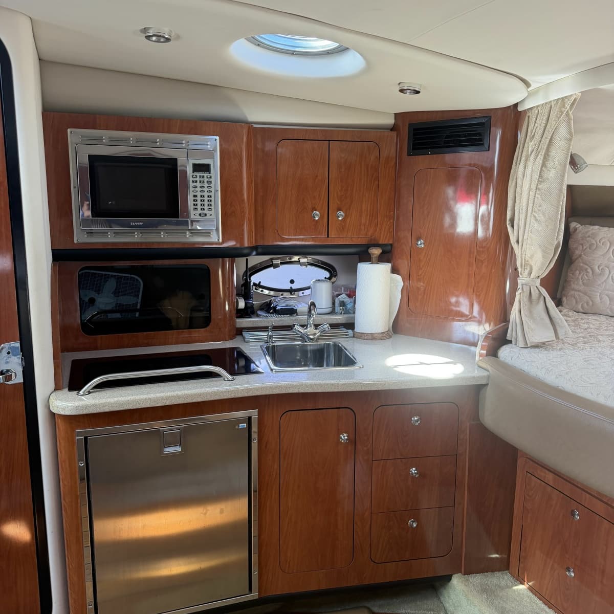 2008 Crownline 340 CR - Photo 25