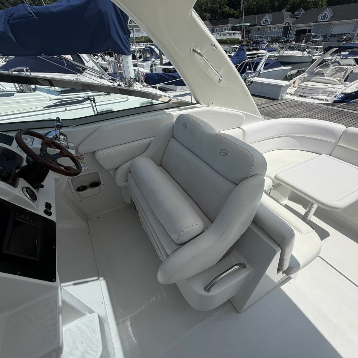 2008 Crownline 340 CR - Photo 8