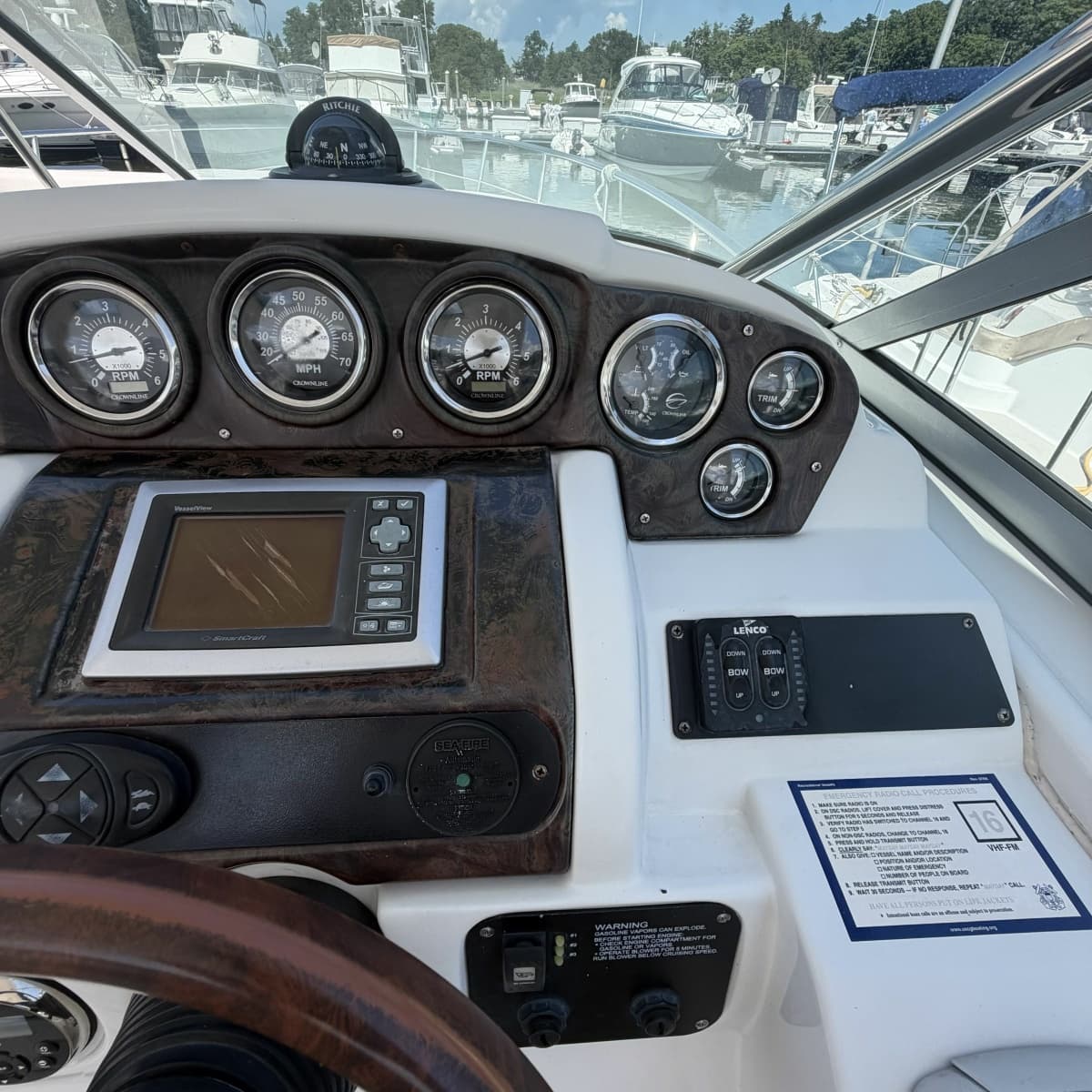 2008 Crownline 340 CR - Photo 11