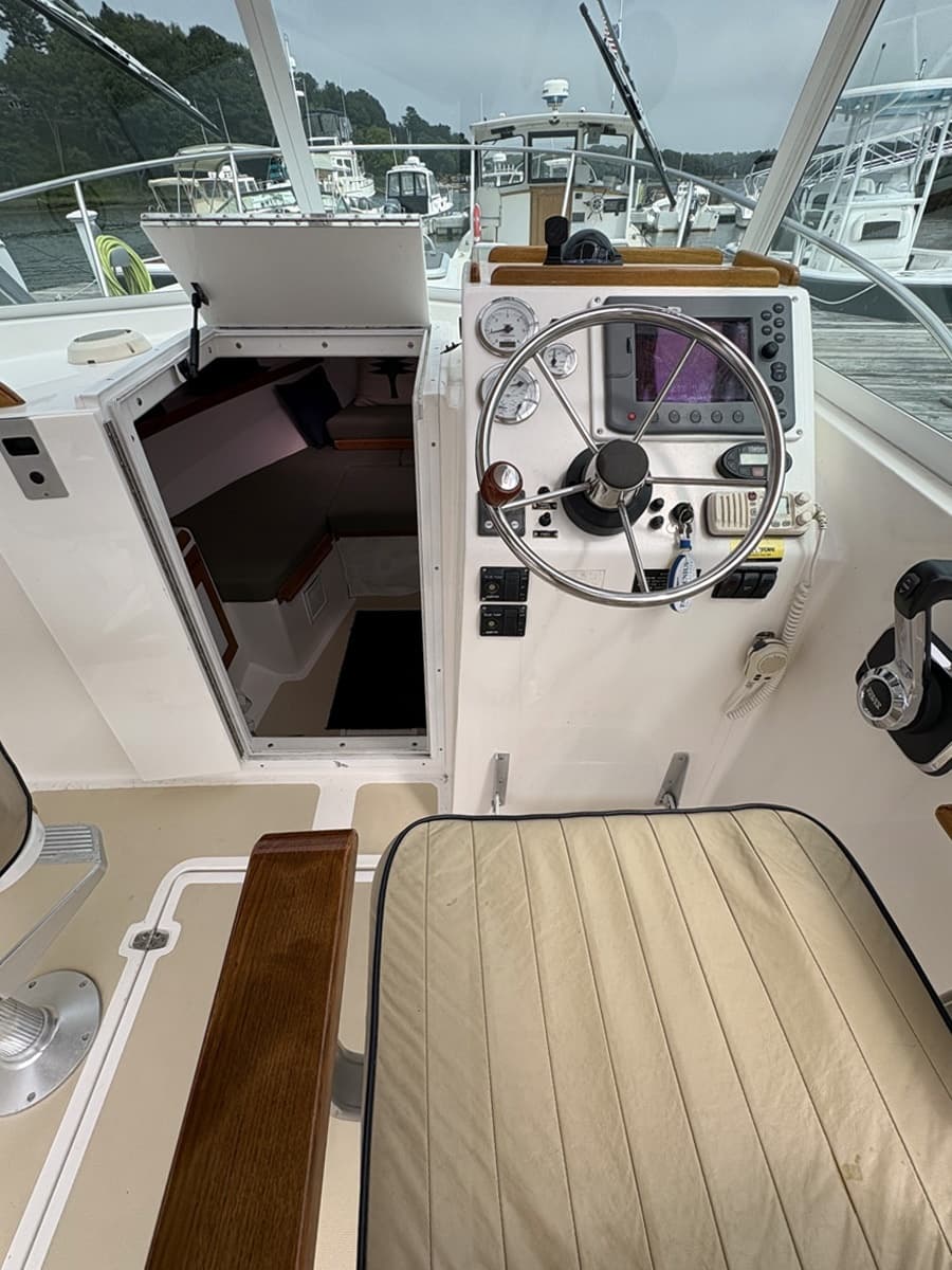 2005 Hunt Yachts Surfhunter 25 - Photo 14
