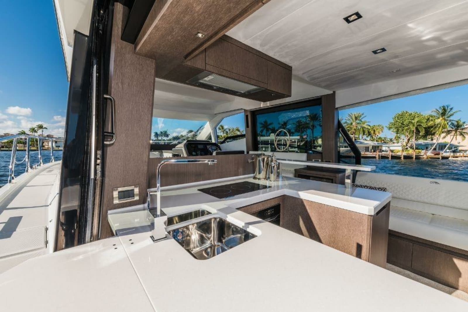 2024 Galeon 500 FLY - Photo 32