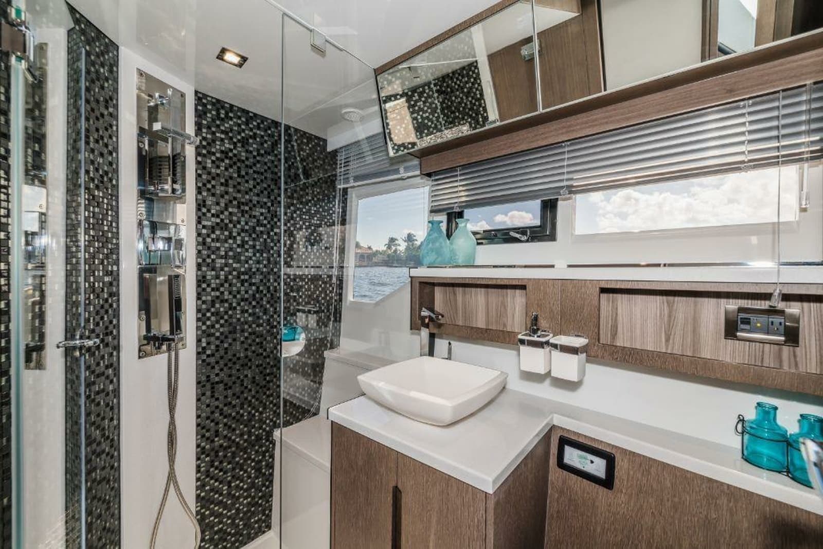 2024 Galeon 500 FLY - Photo 40