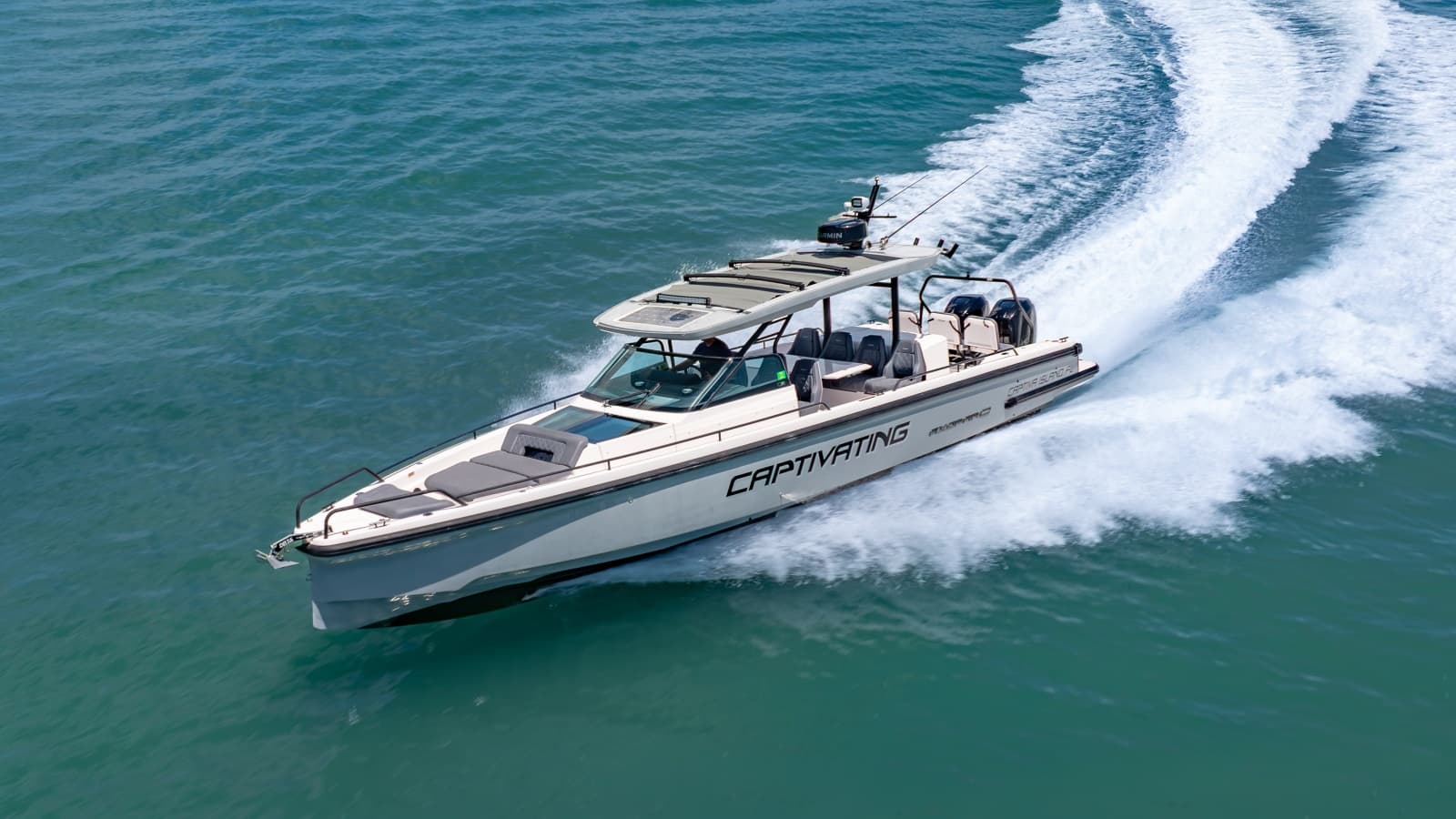 2023 Axopar 37 - Photo 13