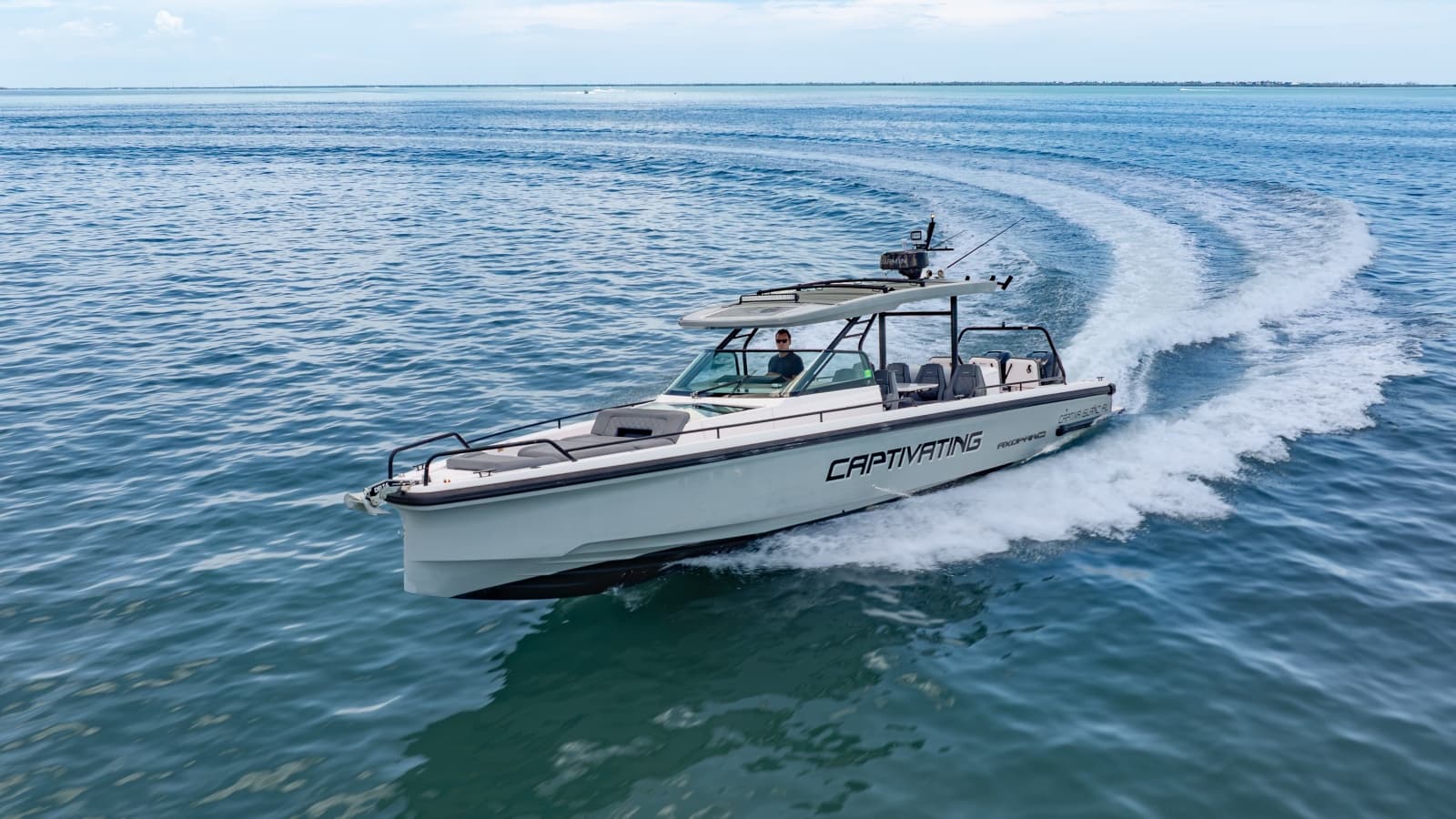 2023 Axopar 37 - Photo 14