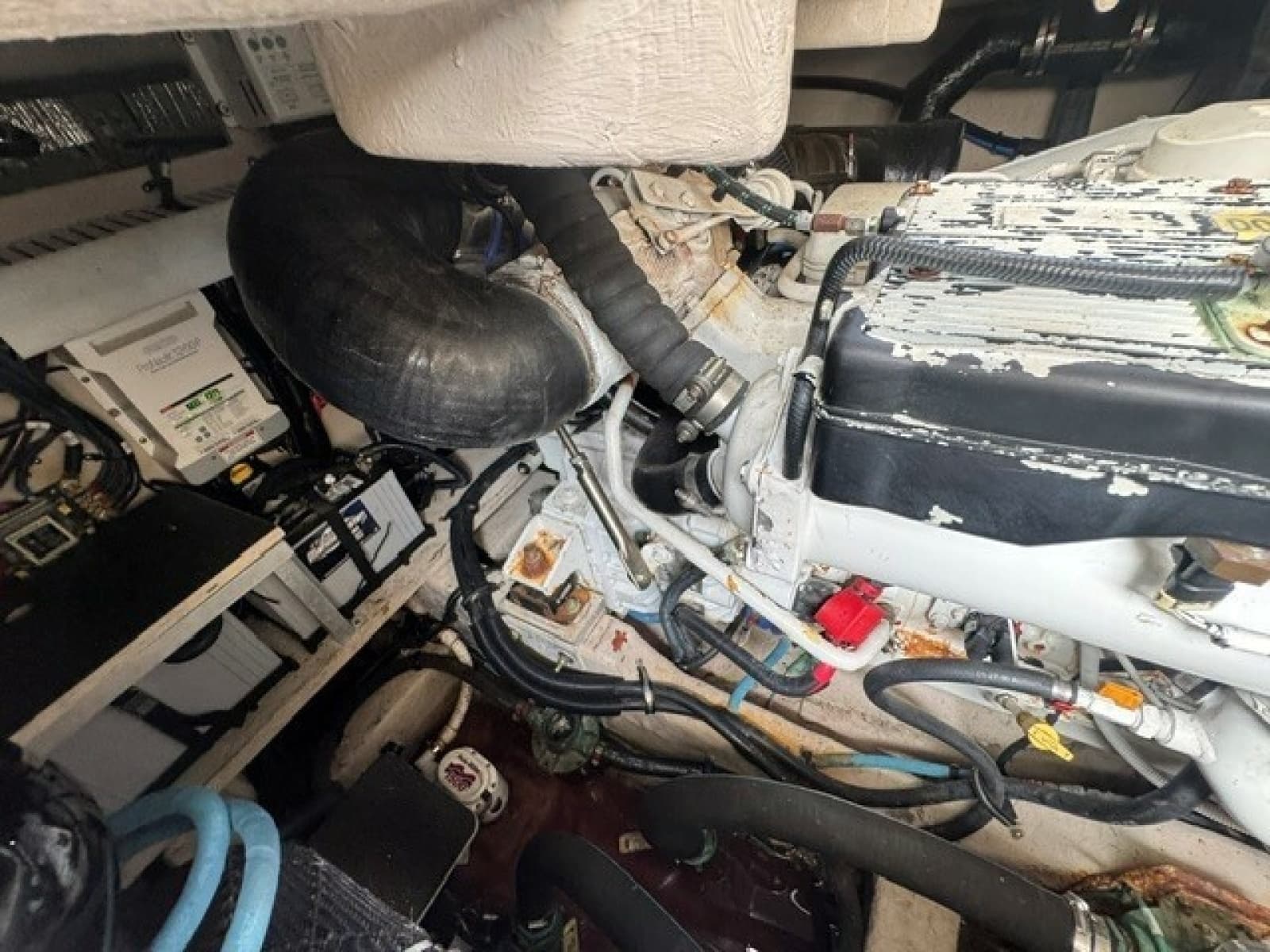 2017 Sea Ray 400 Sundancer - Photo 25