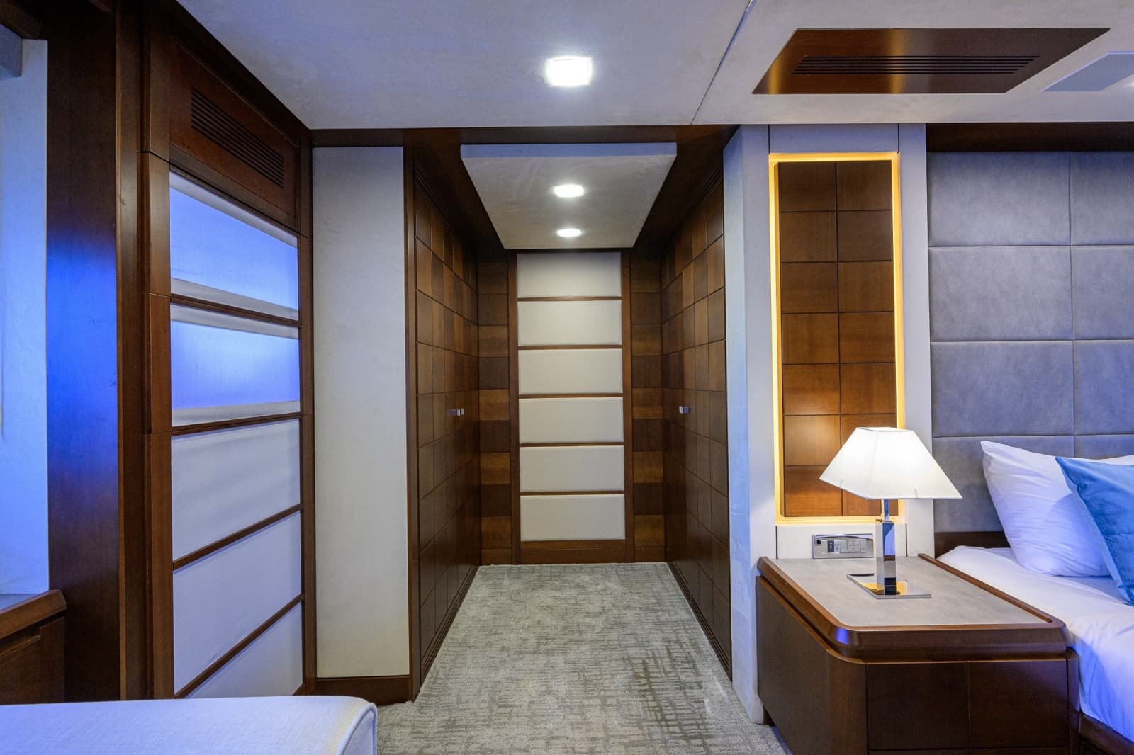 2008 Azimut Flybridge - Photo 15