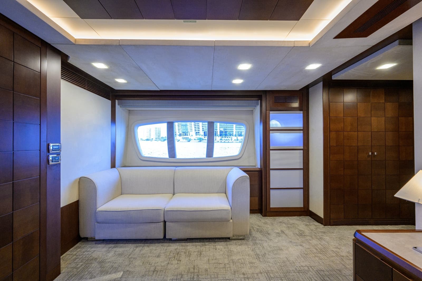2008 Azimut Flybridge - Photo 14