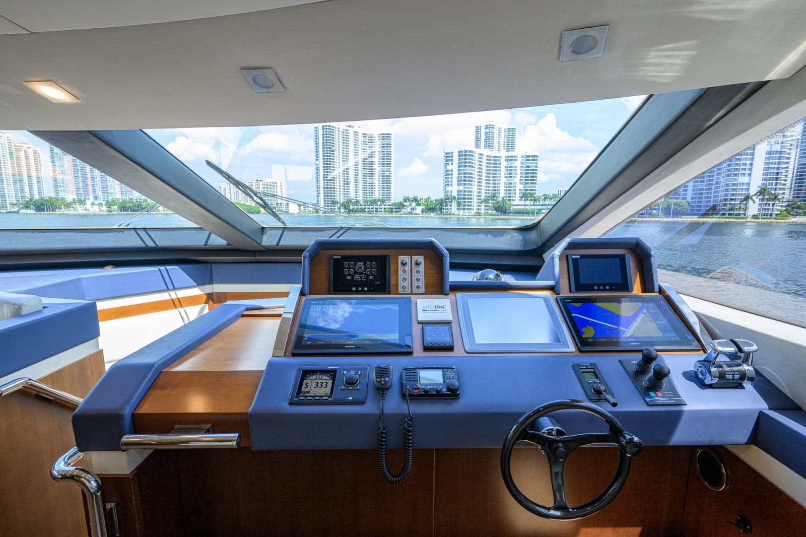 2008 Azimut Flybridge - Photo 30