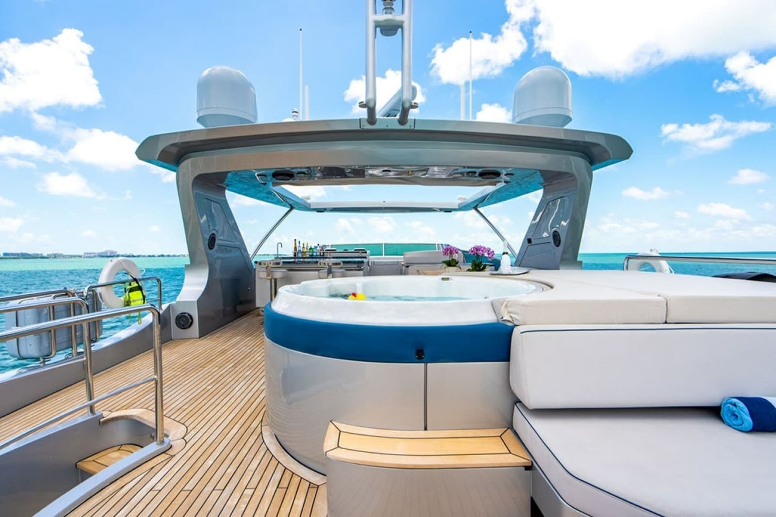 2008 Azimut Flybridge - Photo 31