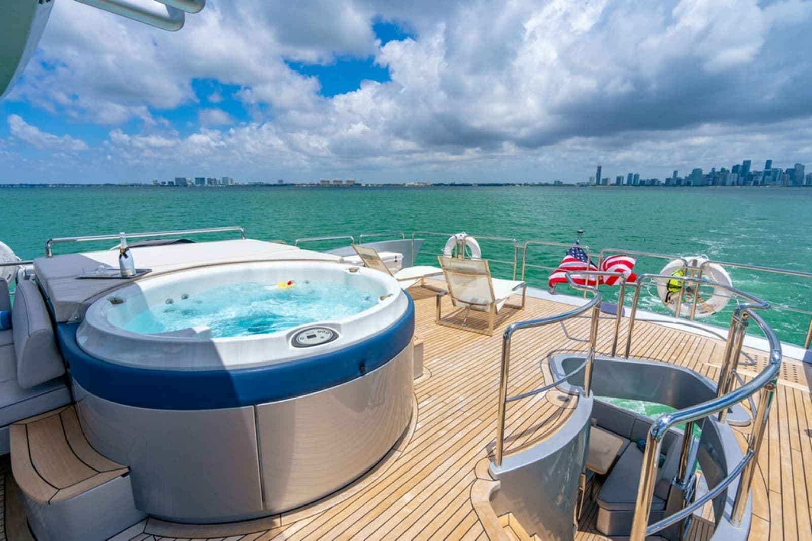 2008 Azimut Flybridge - Photo 35