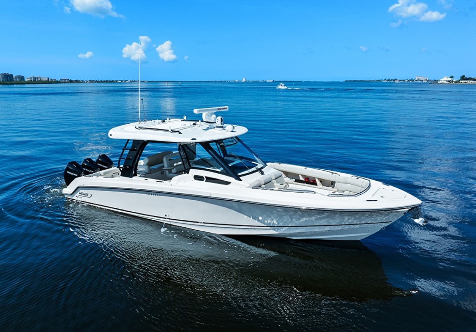 2023 Boston Whaler 350 Realm - Photo 49