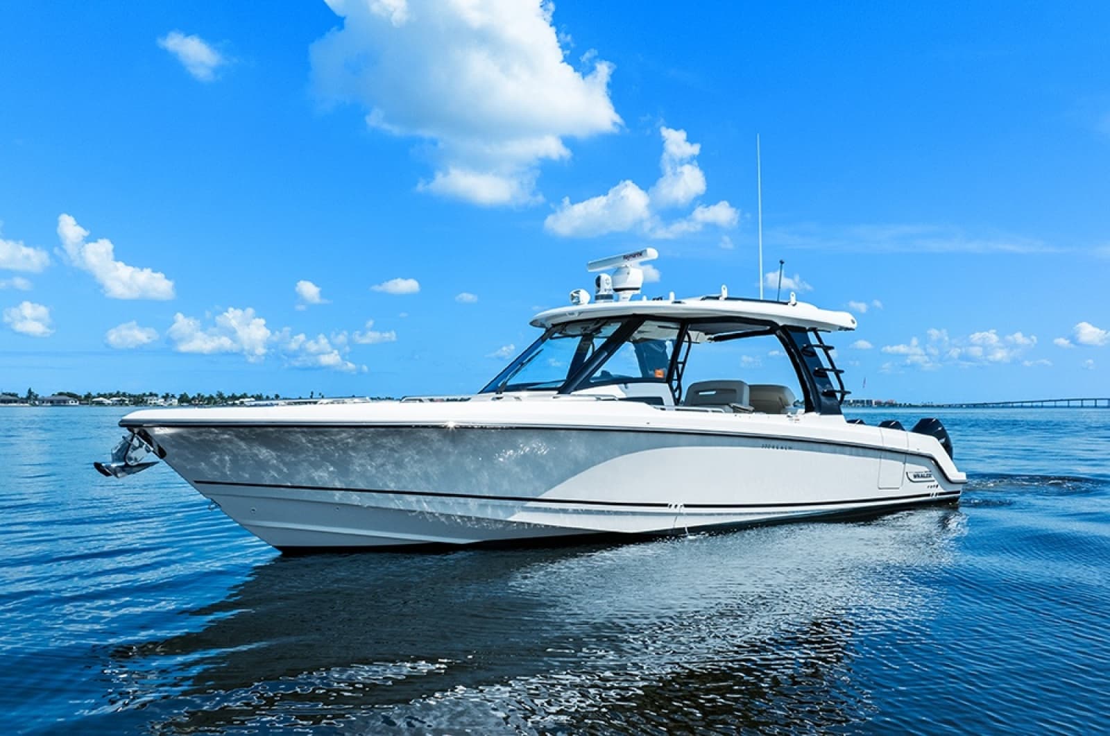 2023 Boston Whaler 350 Realm - Photo 4