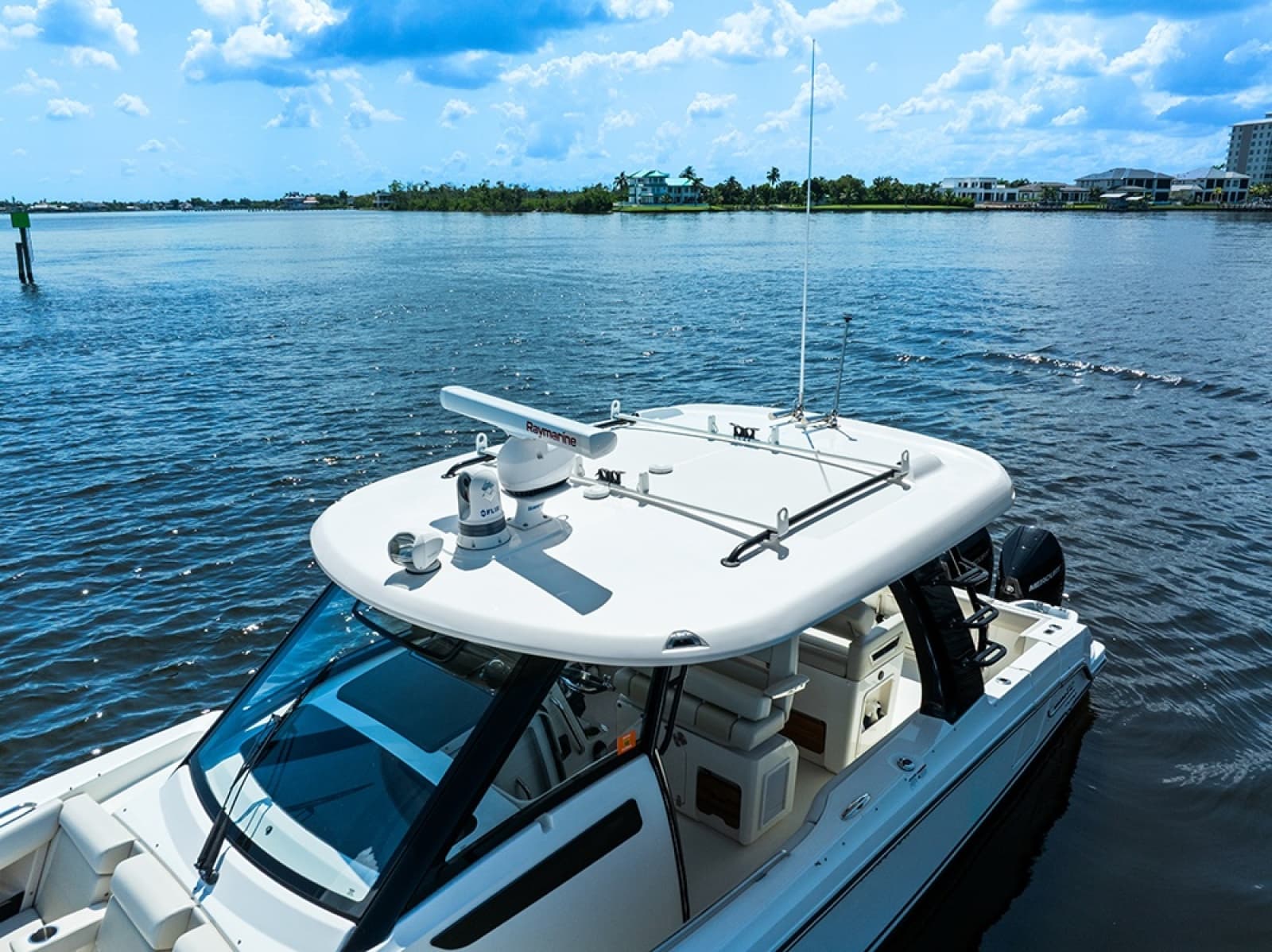 2023 Boston Whaler 350 Realm - Photo 60