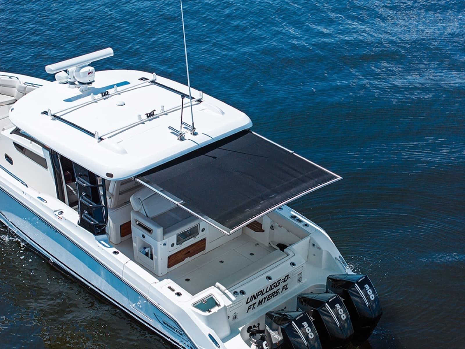 2023 Boston Whaler 350 Realm - Photo 13