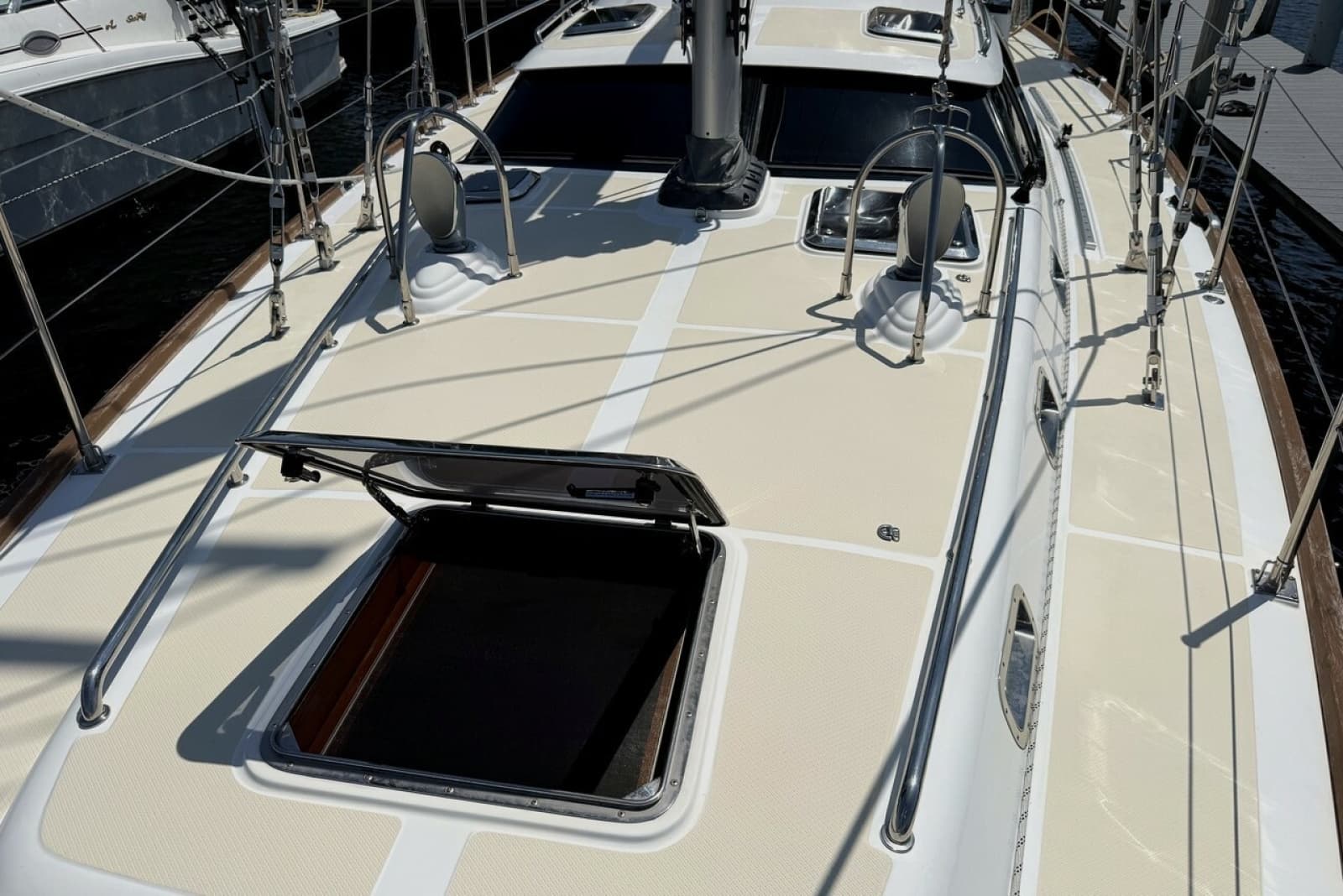 2016 Hylas 56 - Photo 12