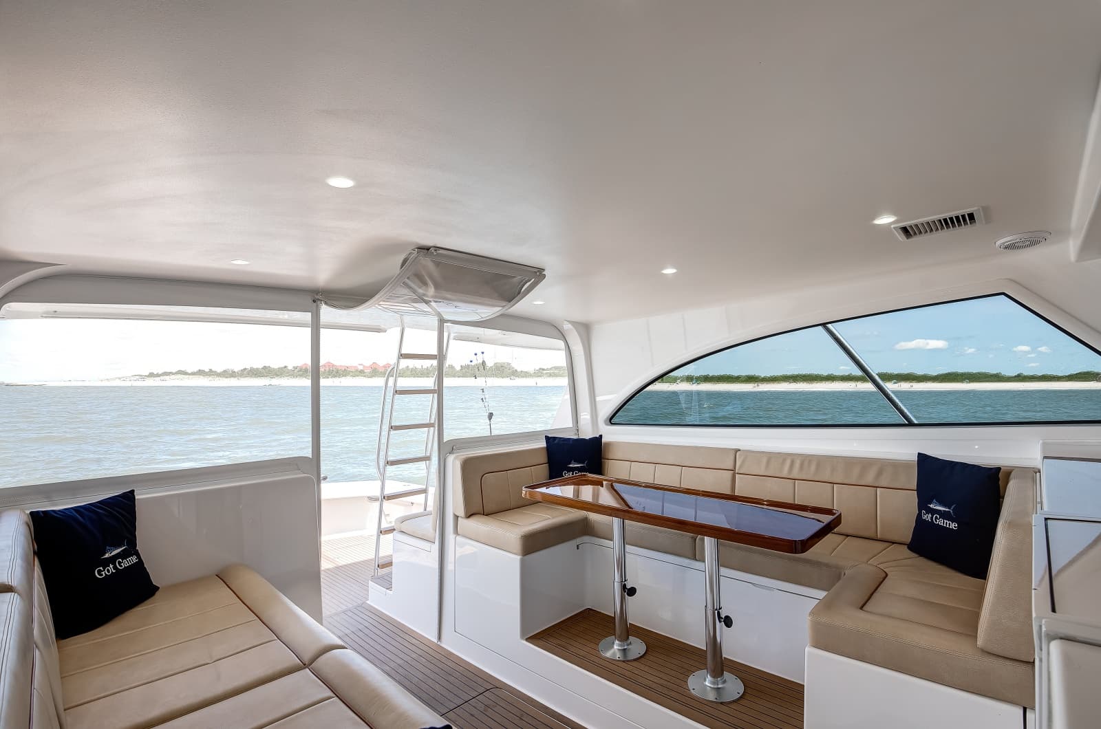2021 Viking 46 Billfish - Photo 8