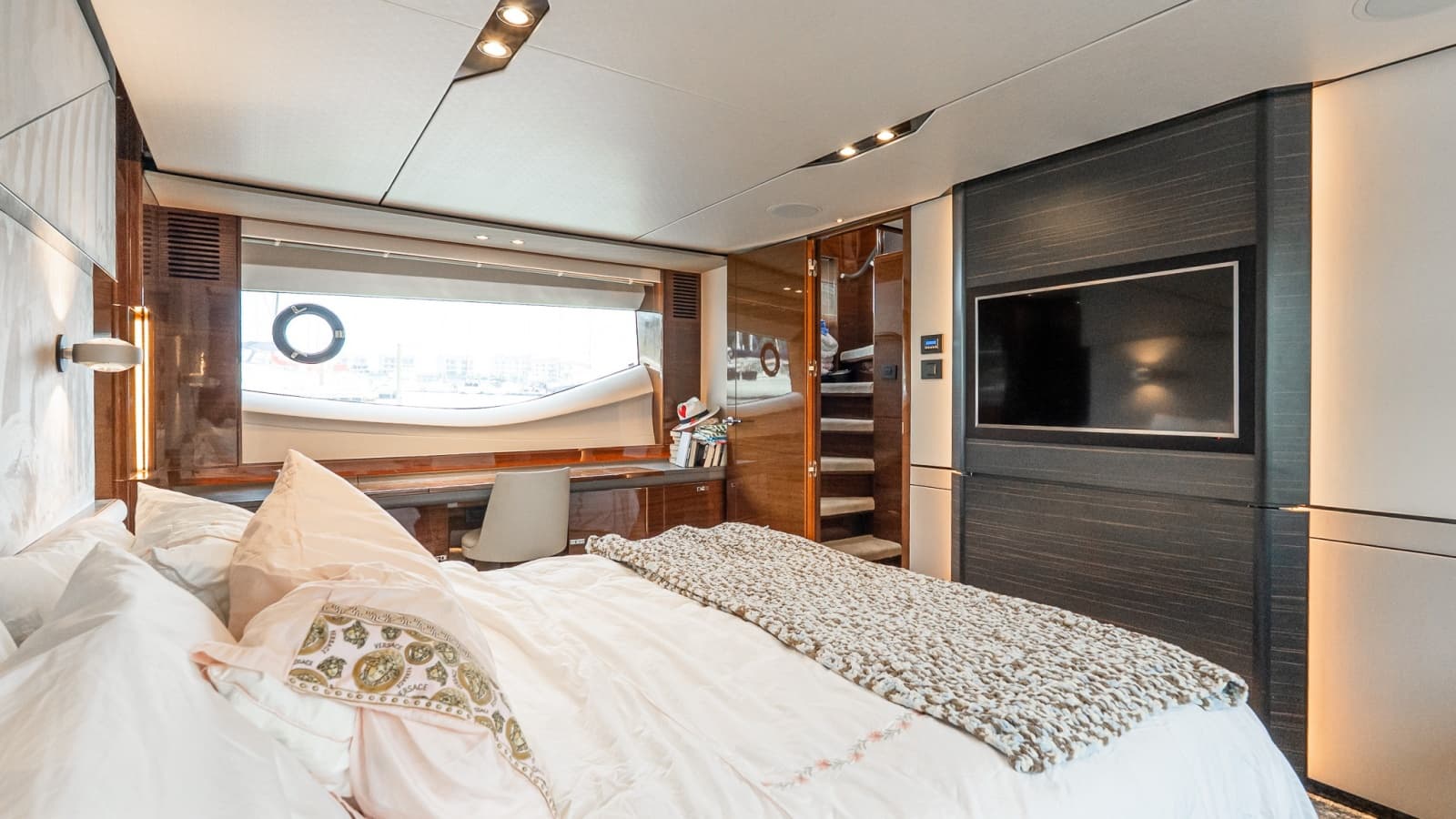 2019 Princess S78 - Photo 49