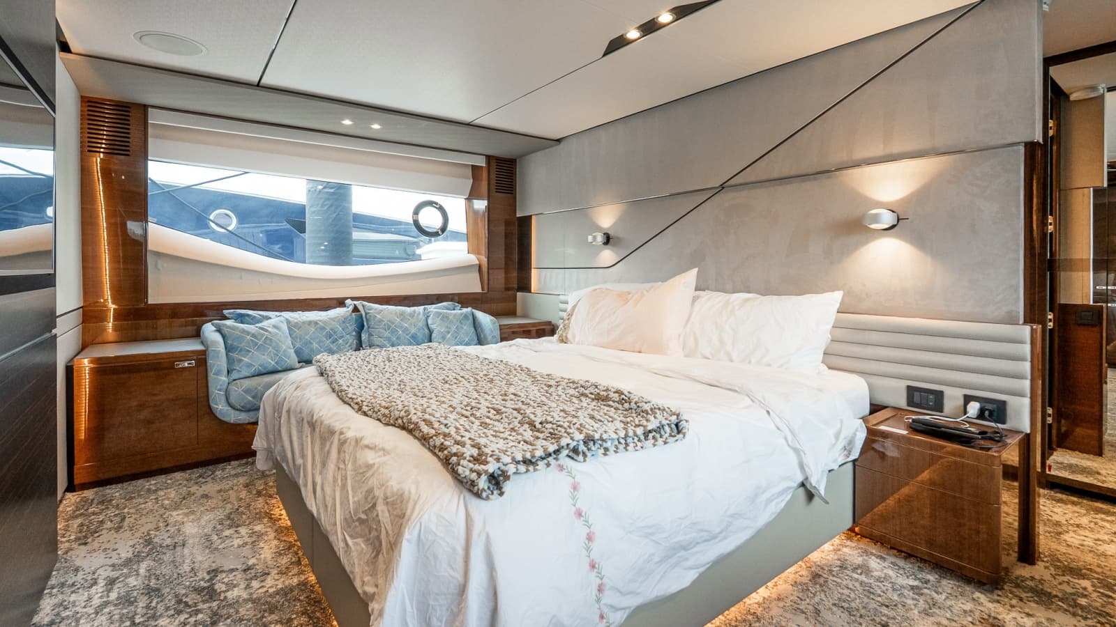 2019 Princess S78 - Photo 48
