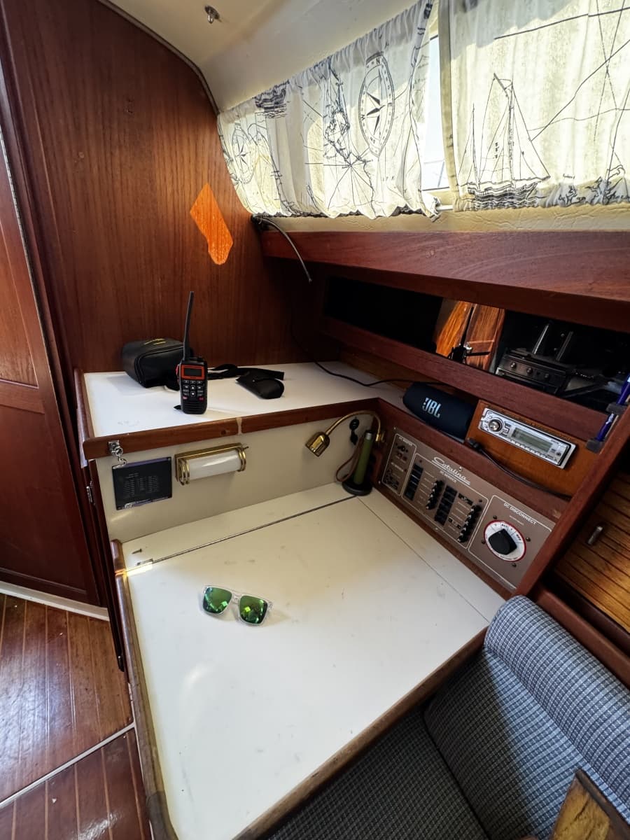 1986 Catalina 34 - Photo 9