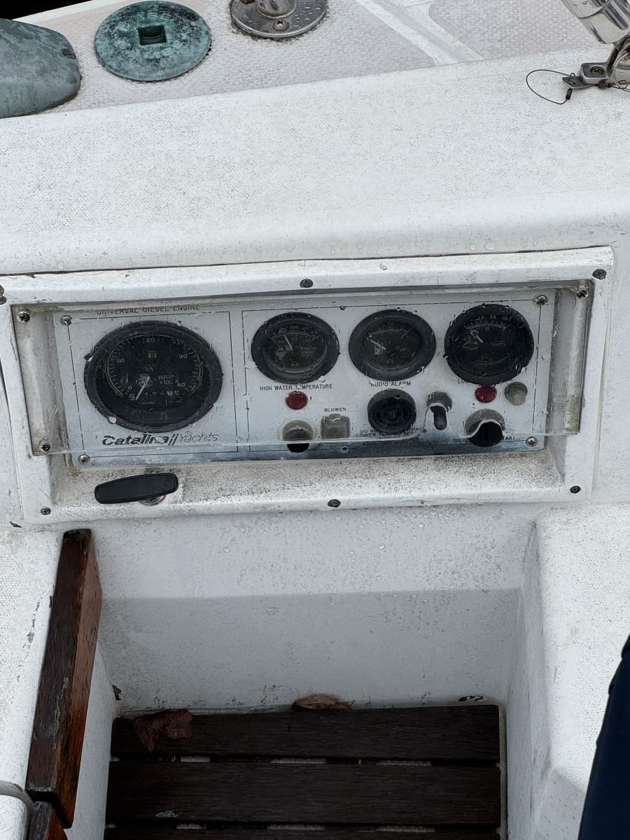 1986 Catalina 34 - Photo 11