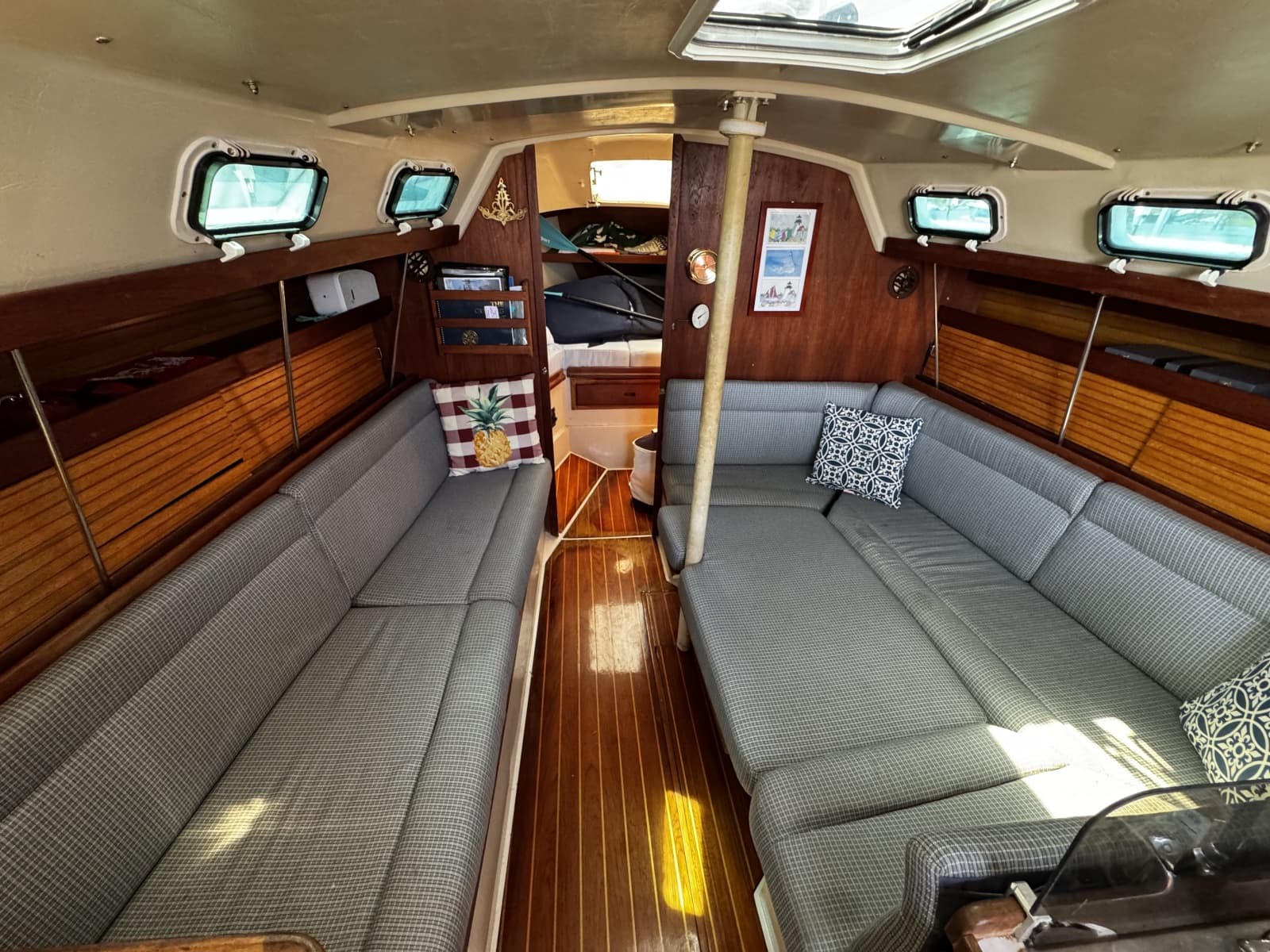 1986 Catalina 34 - Photo 5