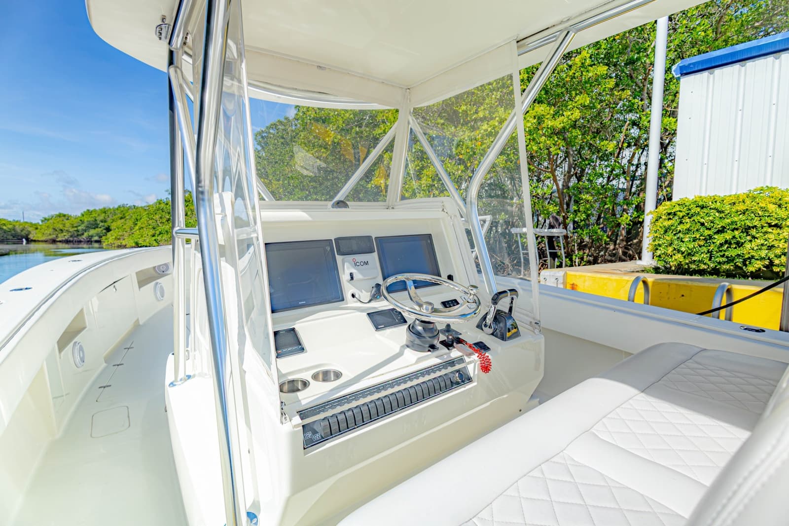 2016 SeaVee 390Z - Photo 22
