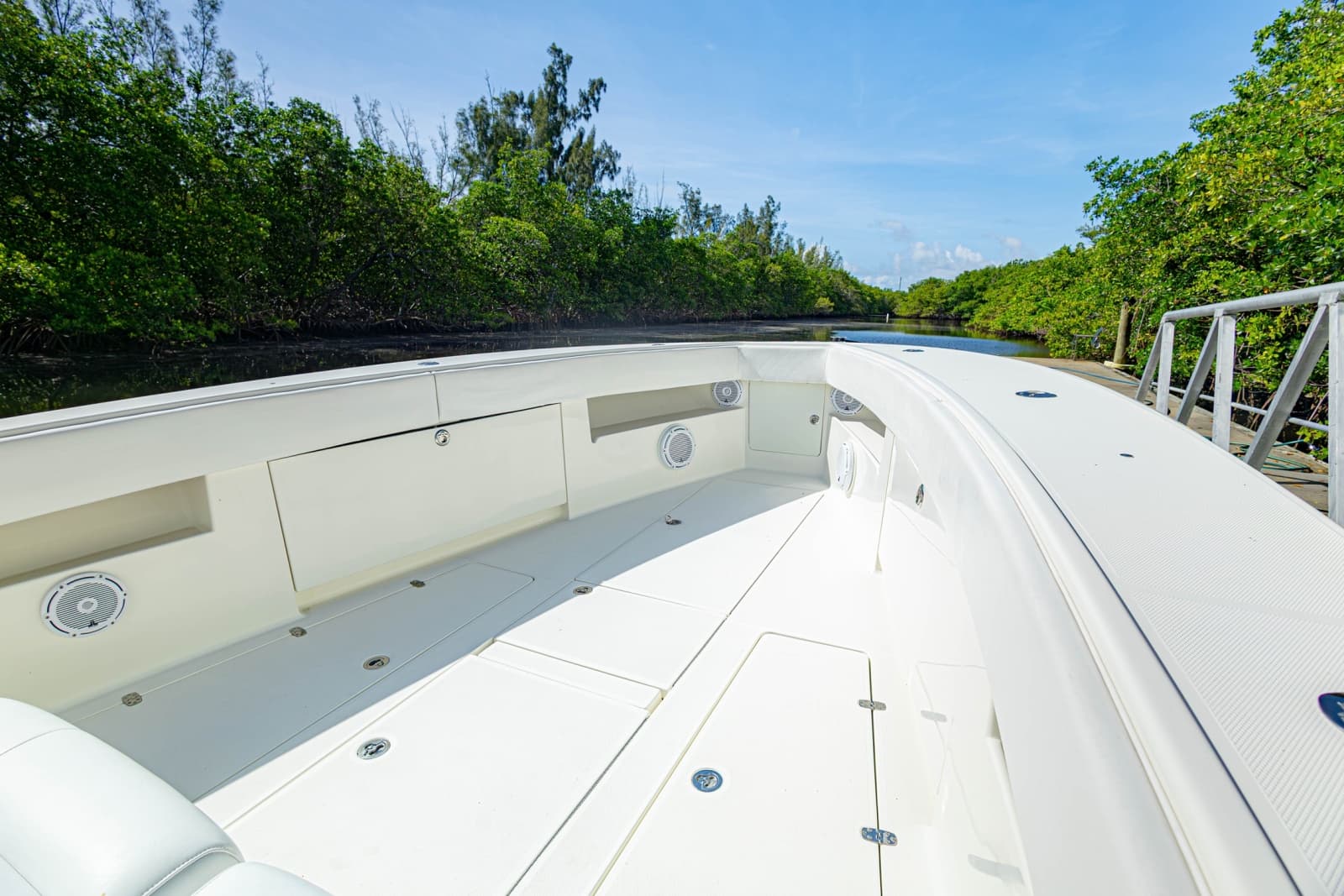 2016 SeaVee 390Z - Photo 12