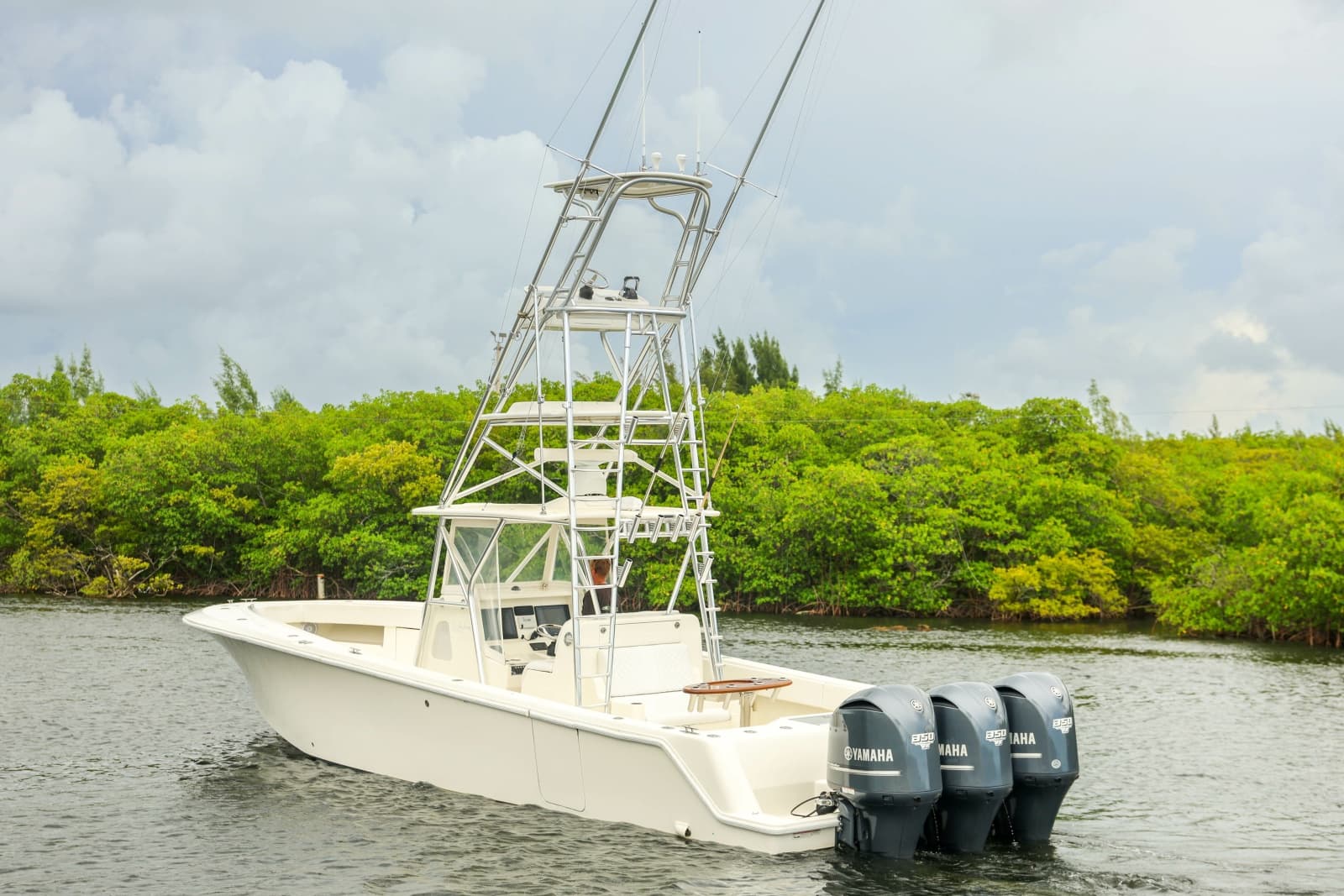 2016 SeaVee 390Z - Photo 6