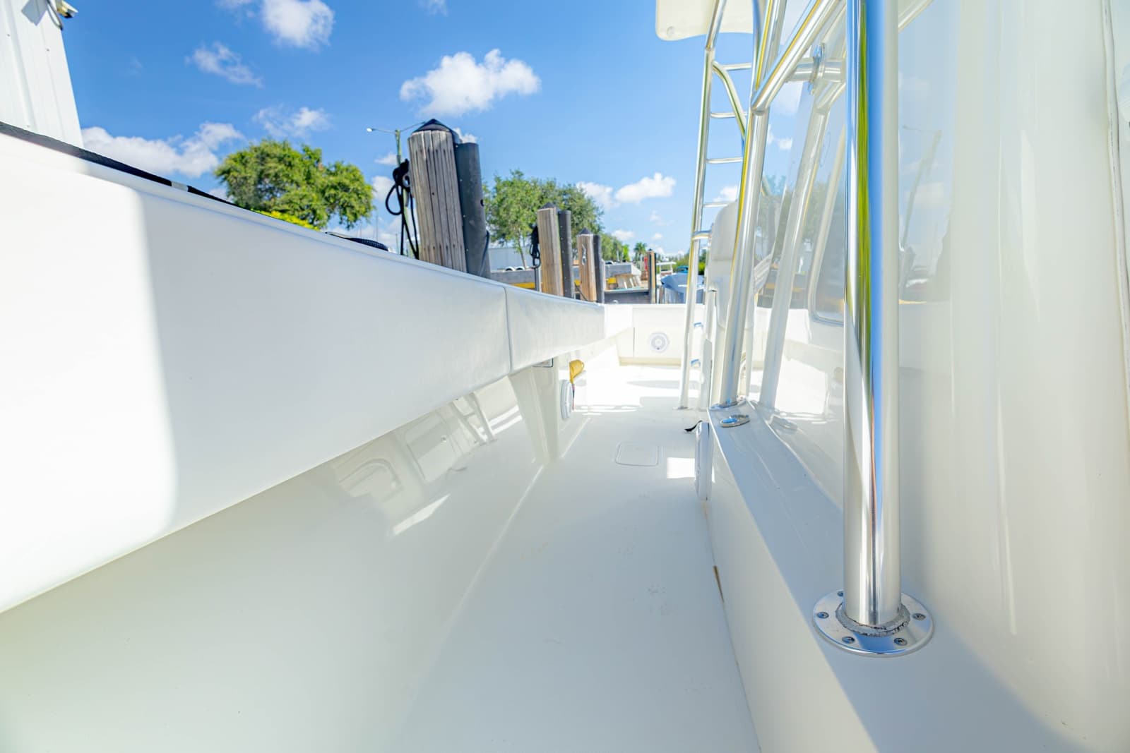 2016 SeaVee 390Z - Photo 20