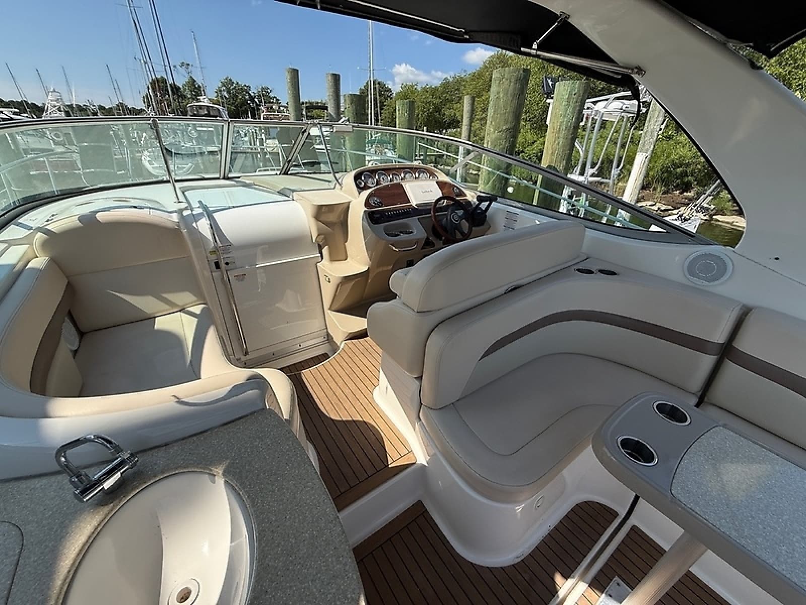 2007 Chaparral Signature 330 - Photo 8