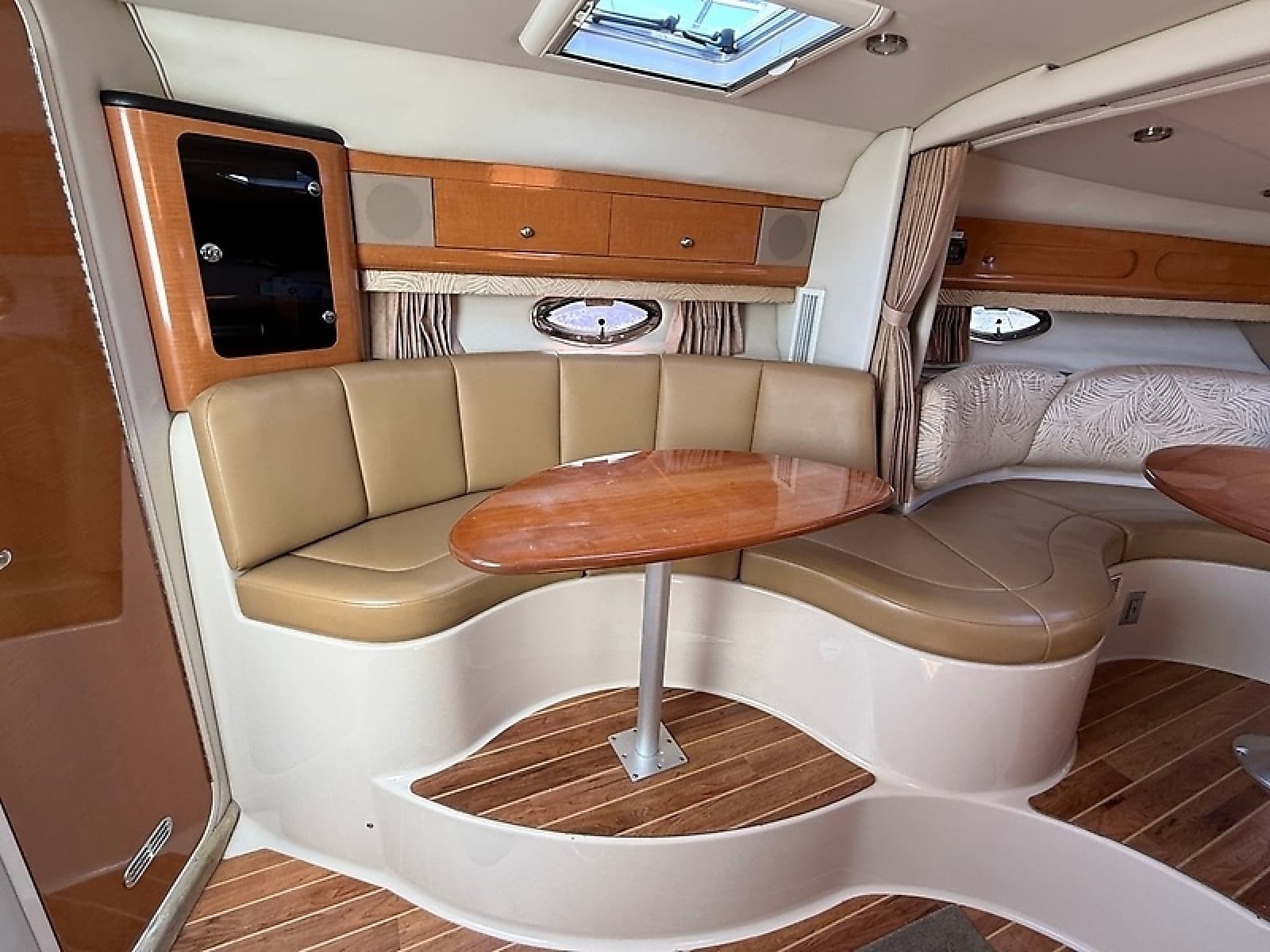 2007 Chaparral Signature 330 - Photo 28