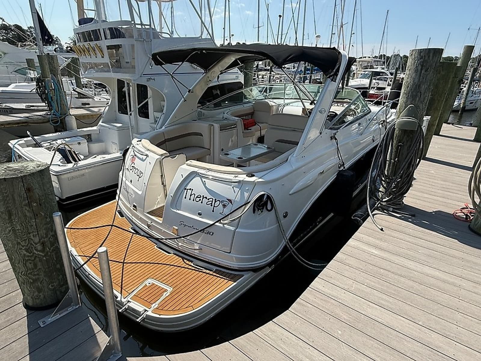 2007 Chaparral Signature 330 - Photo 1