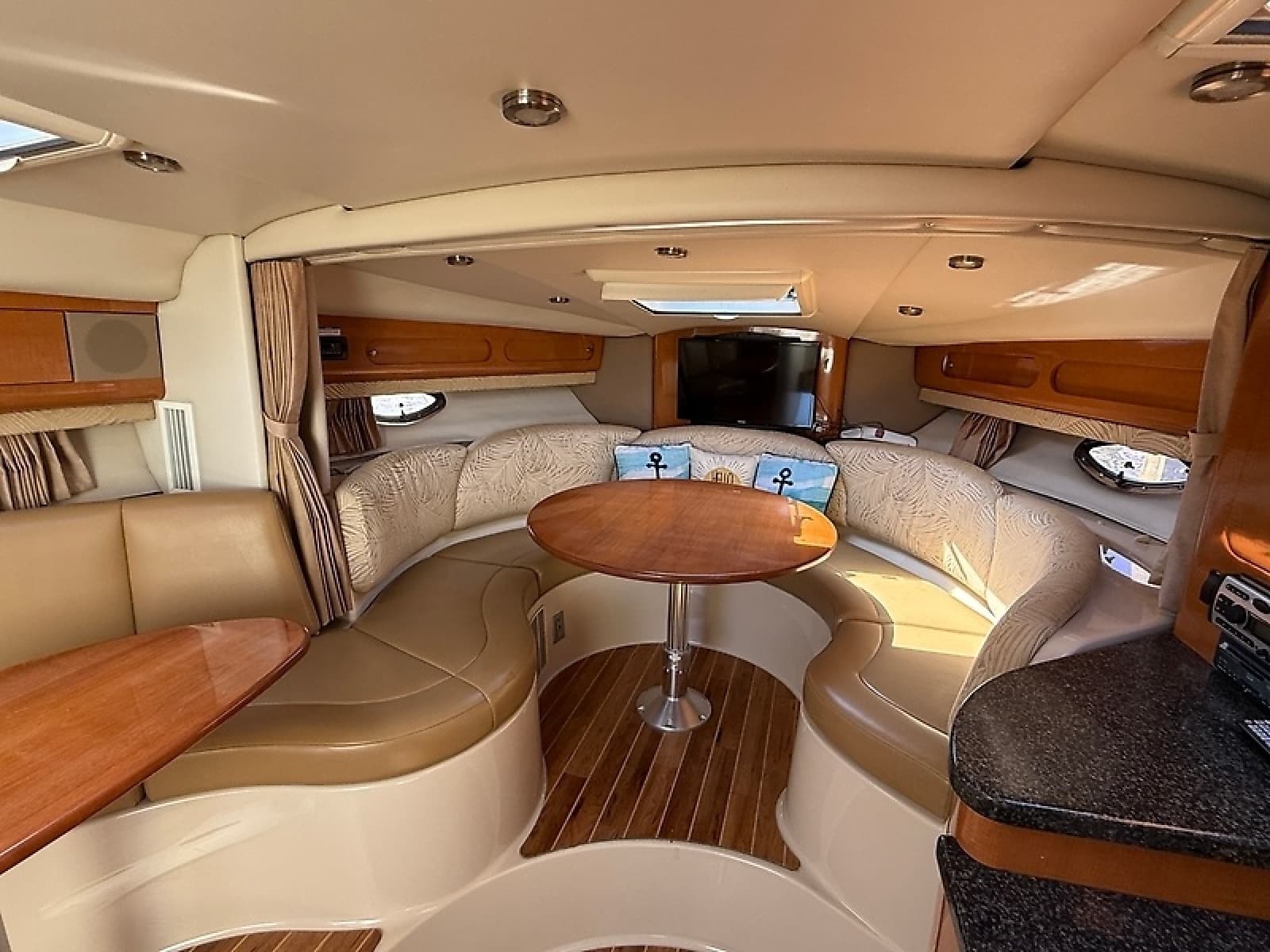 2007 Chaparral Signature 330 - Photo 29