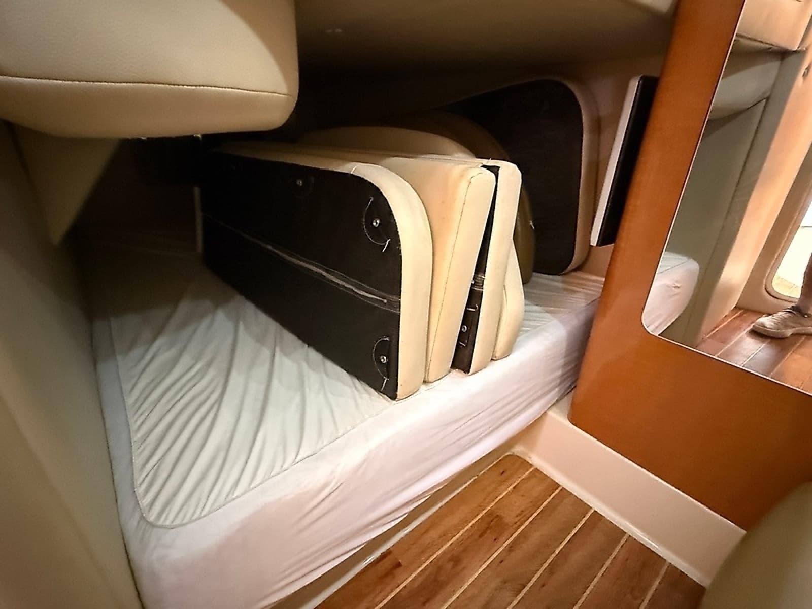 2007 Chaparral Signature 330 - Photo 21