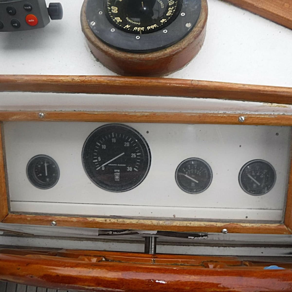 1983 Grand Banks Classic 36 - Photo 10