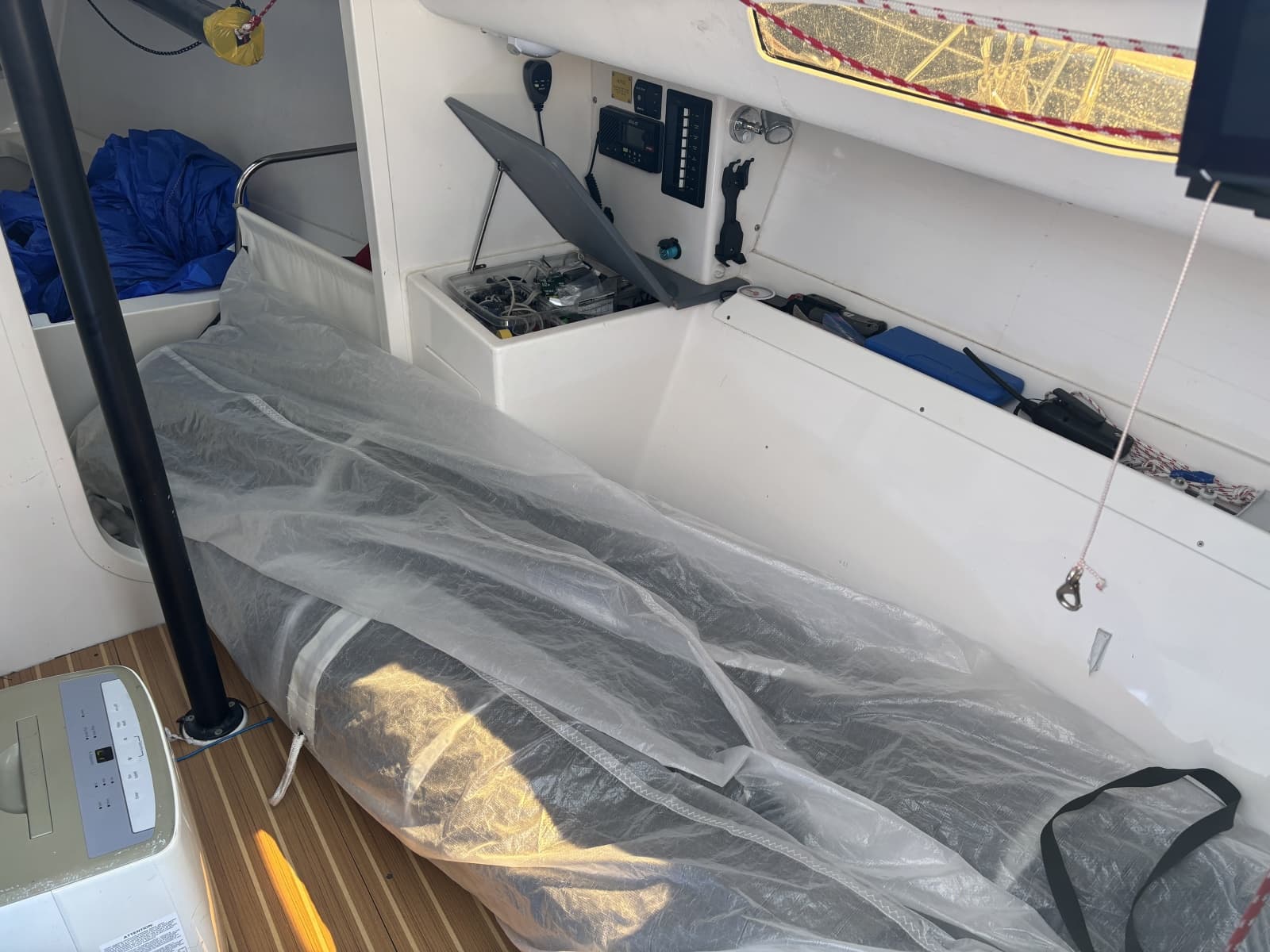 2015 J Boats J/88 - Photo 8
