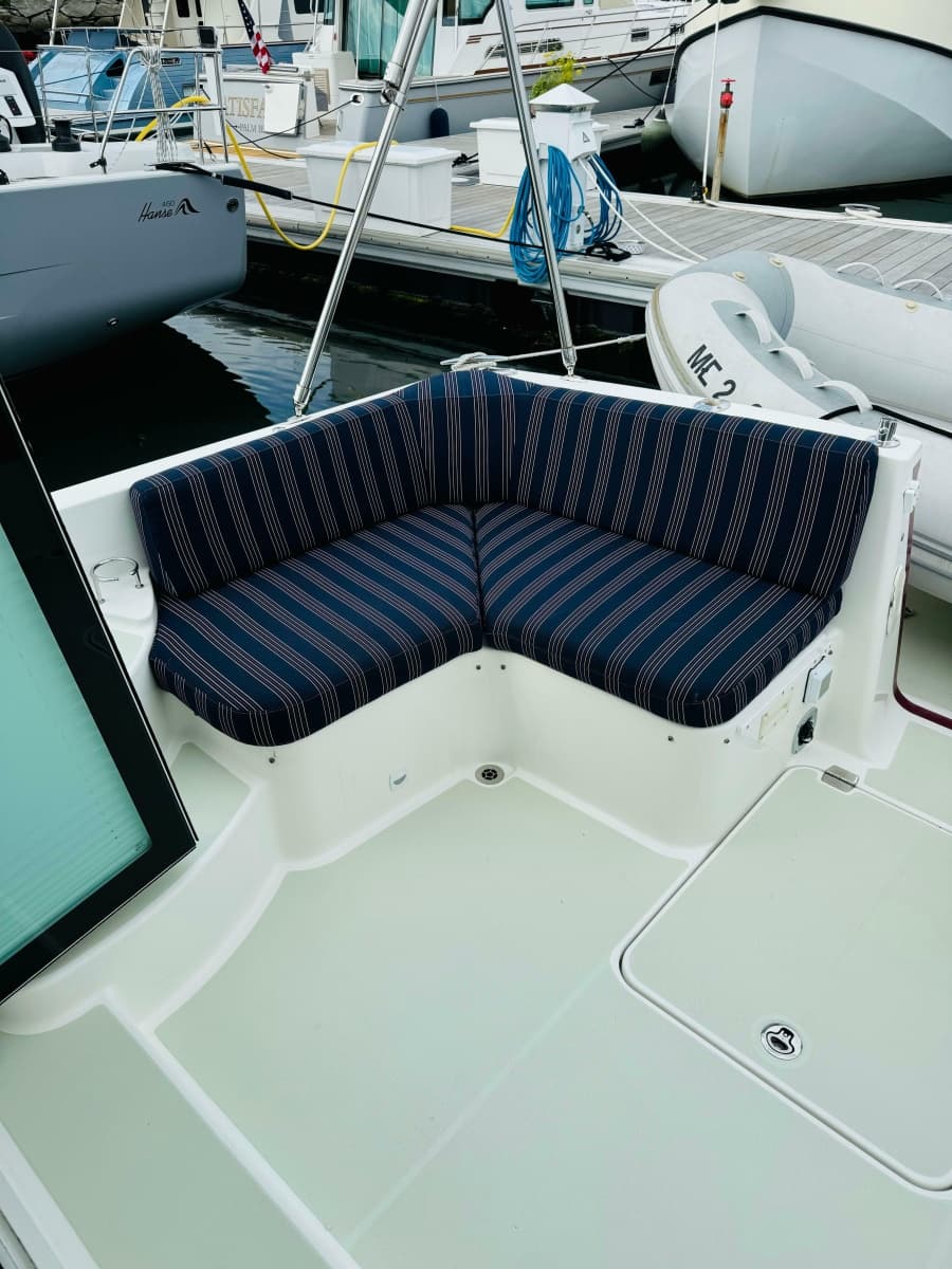 2018 Back Cove 37 - Photo 83