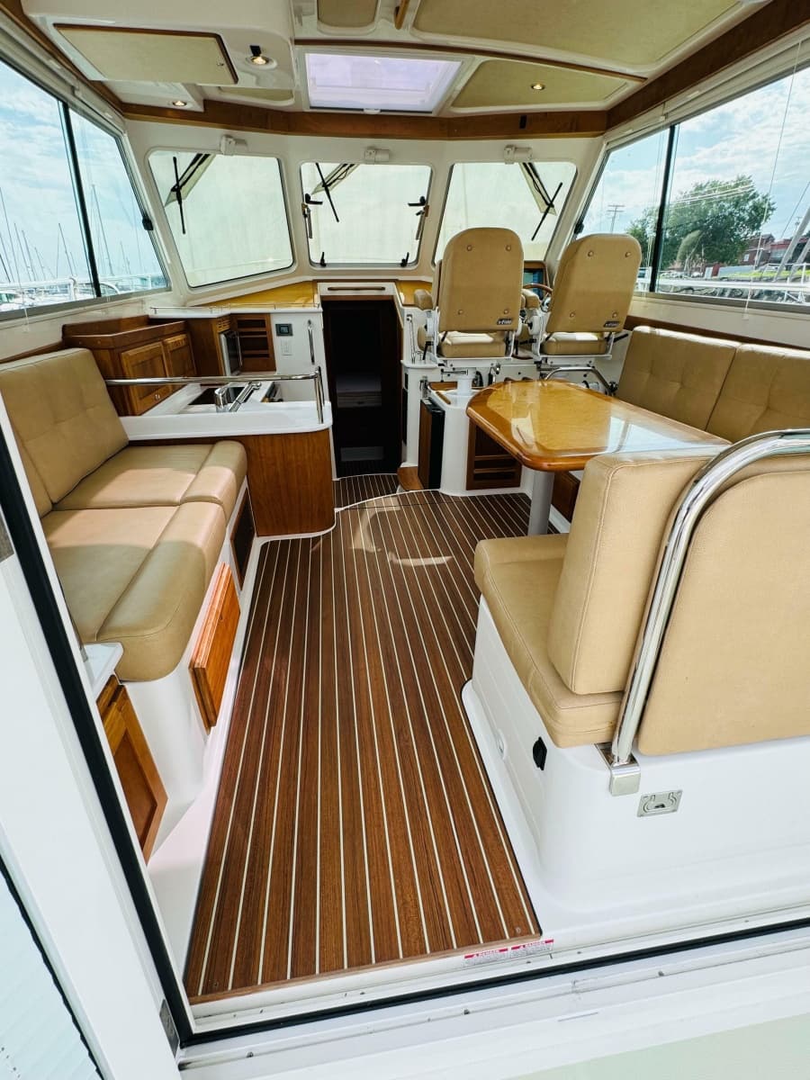 2018 Back Cove 37 - Photo 77