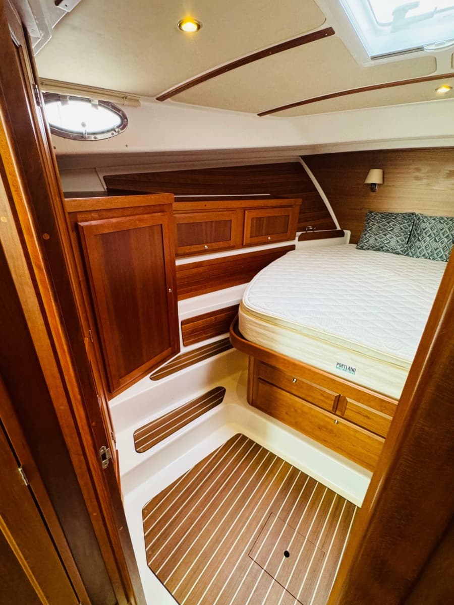 2018 Back Cove 37 - Photo 36