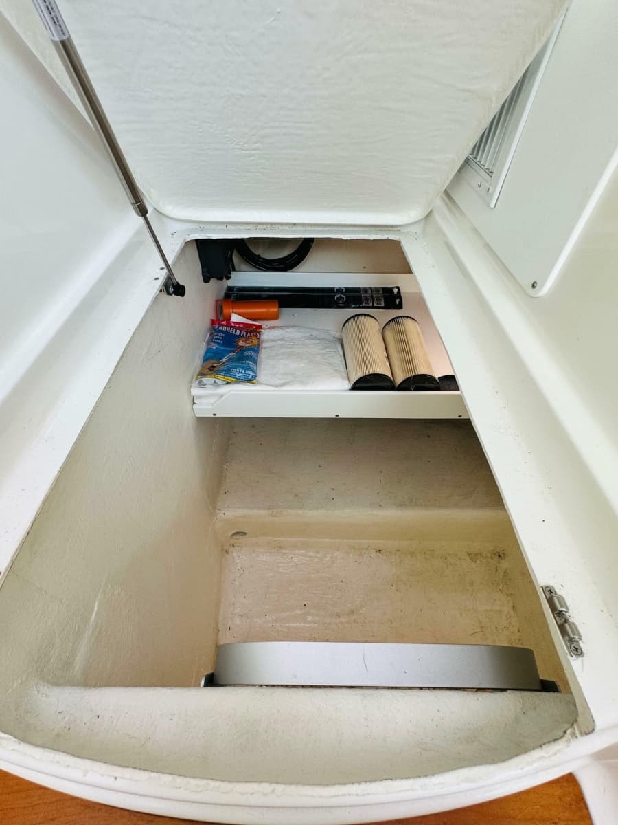 2018 Back Cove 37 - Photo 57