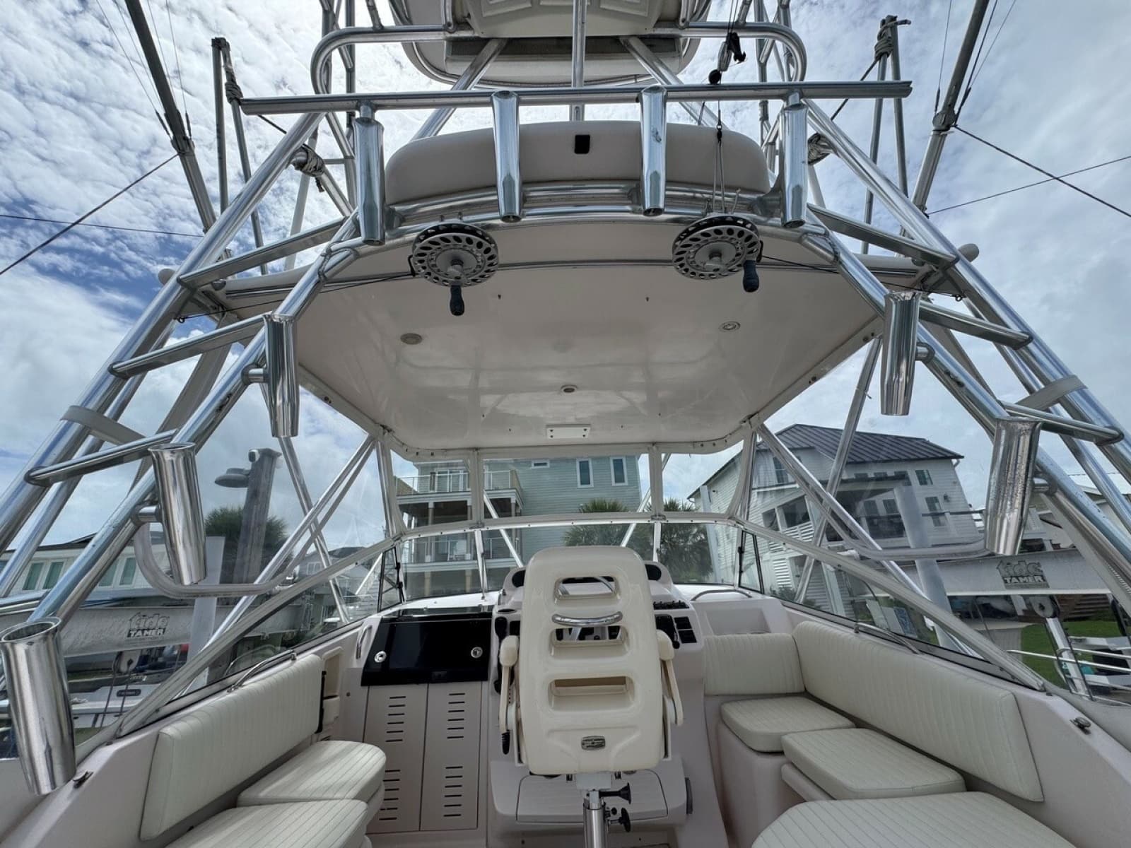2003 Grady-White 330 Express - Photo 11