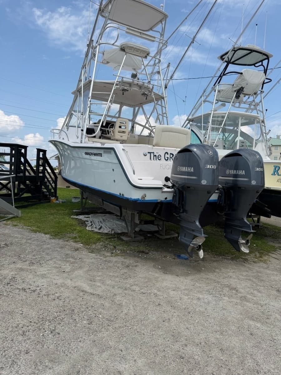 2003 Grady-White 330 Express - Photo 4