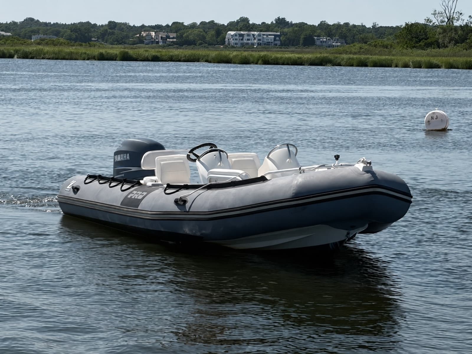 2012 Zodiac Bayrunner Pro 650 - Photo 2