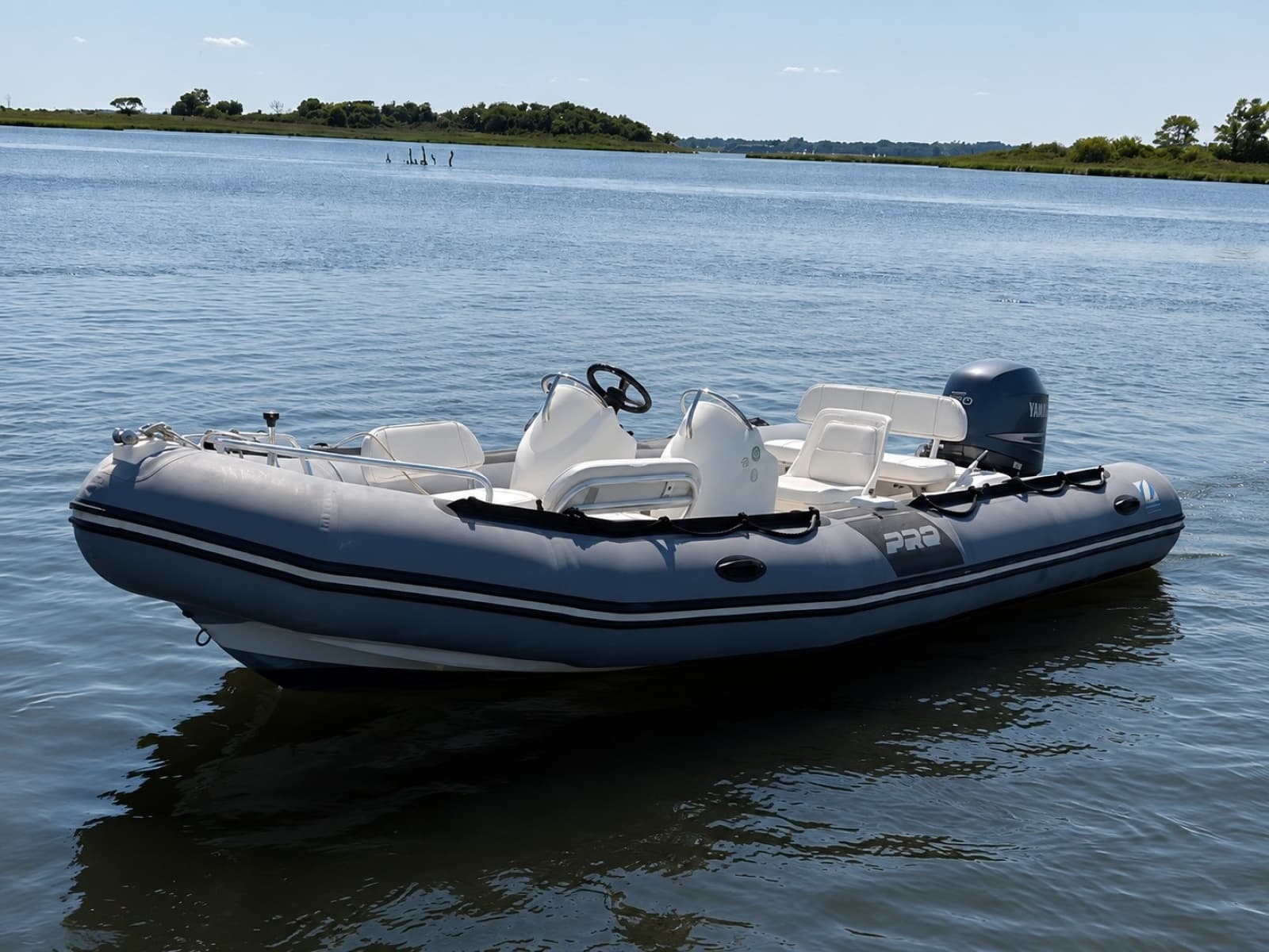 2012 Zodiac Bayrunner Pro 650 - Photo 4