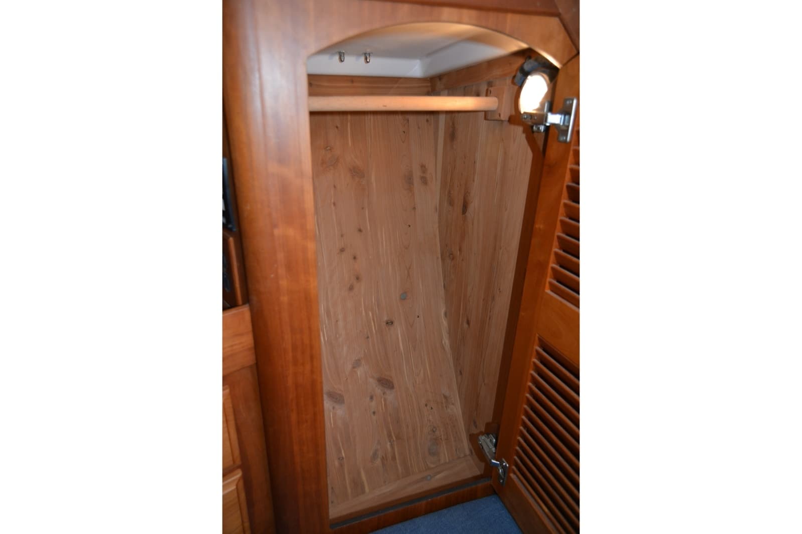 2002 Sabre 402 - Photo 130