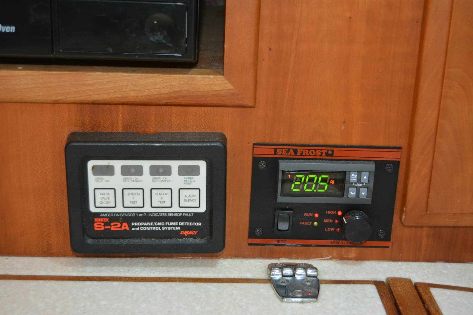 2002 Sabre 402 - Photo 111