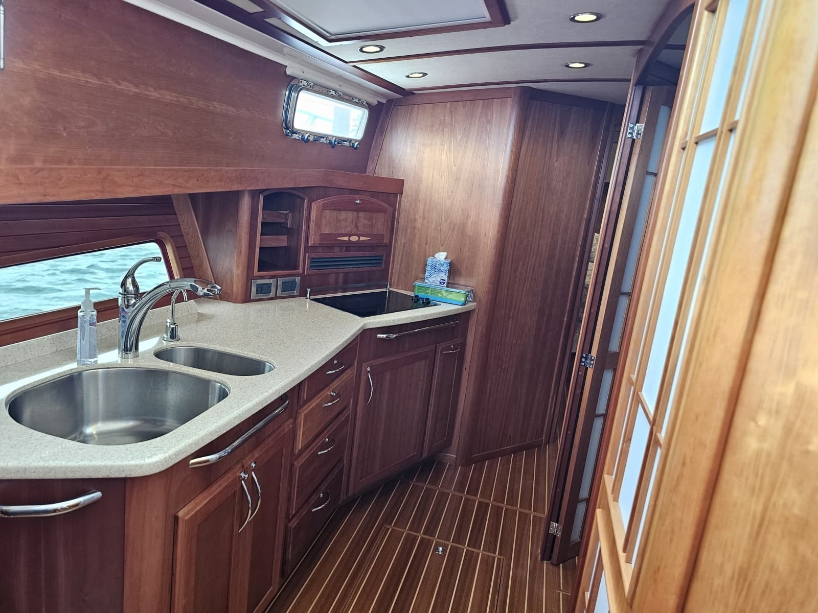 2013 Sabre Salon Express - Photo 34