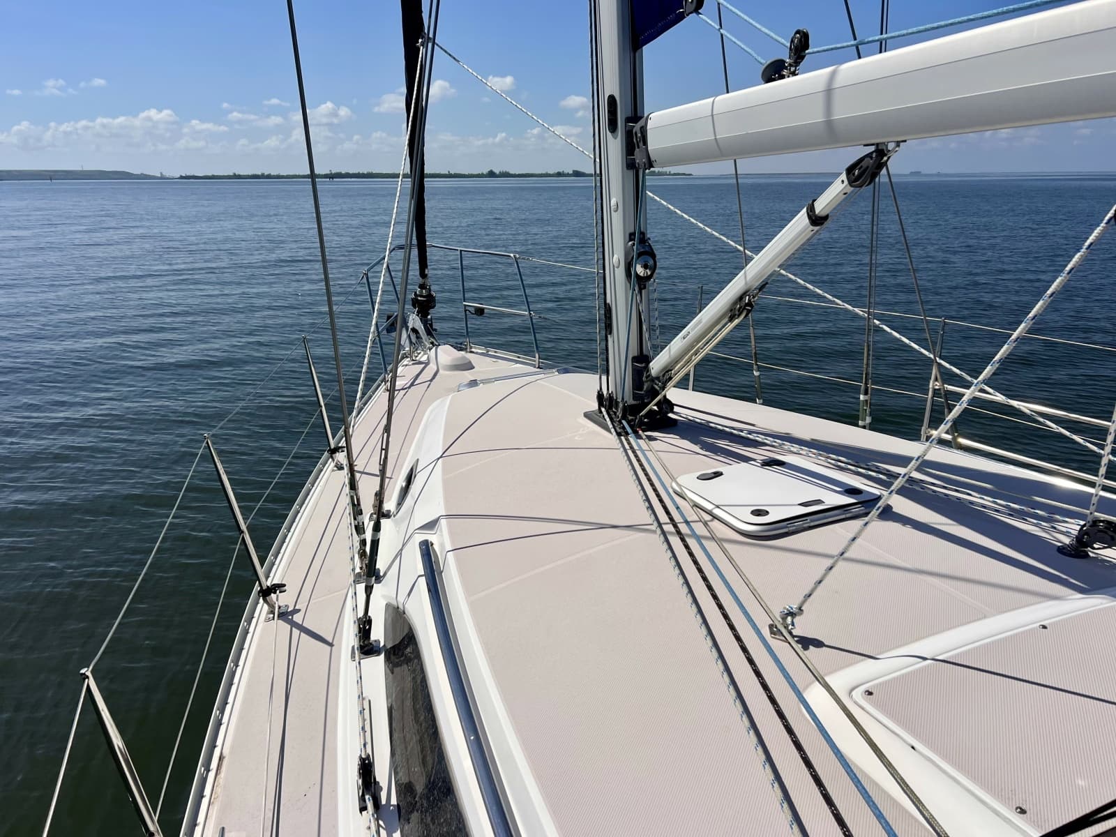 2011 Catalina 355 - Photo 7