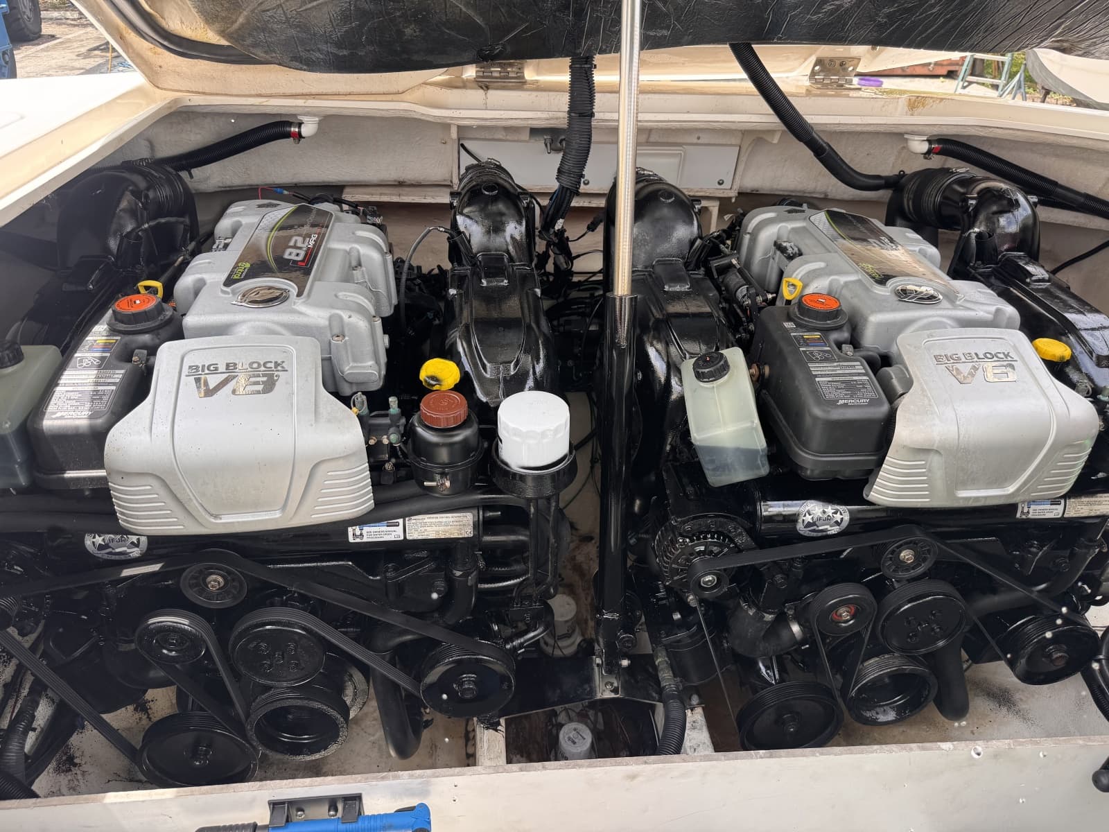2016 Sea Ray 350 SLX - Photo 20