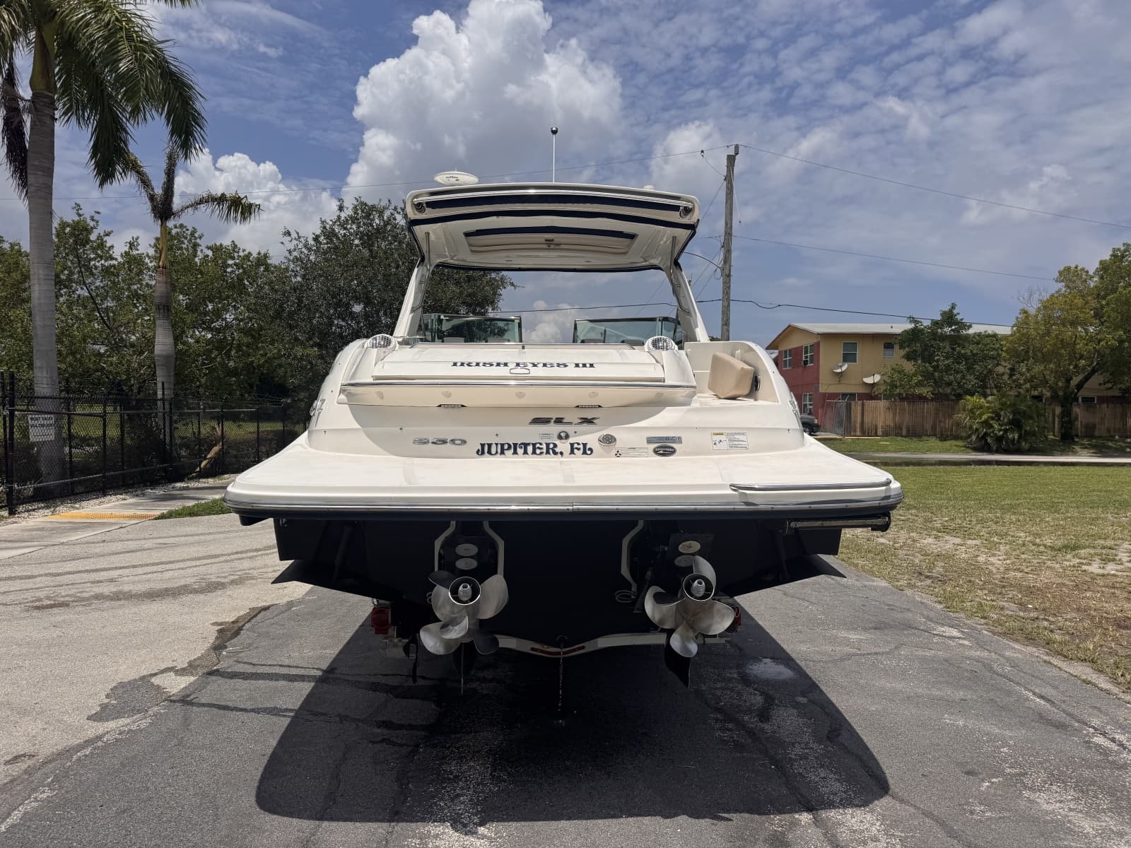 2016 Sea Ray 350 SLX - Photo 5